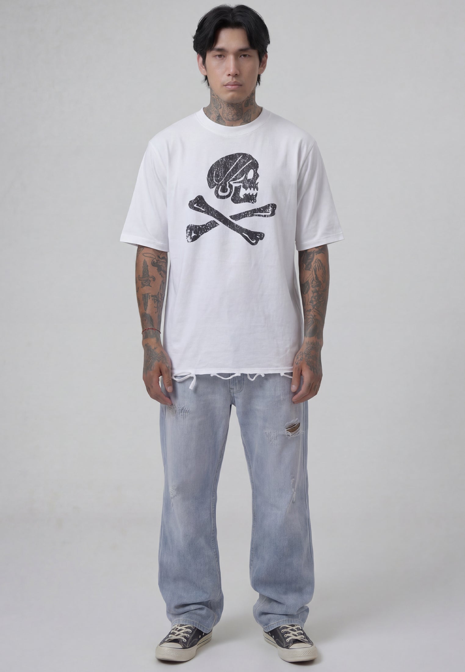 SKULL & CROSSBONES DISTRESSED T-SHIRT OFF WHITE