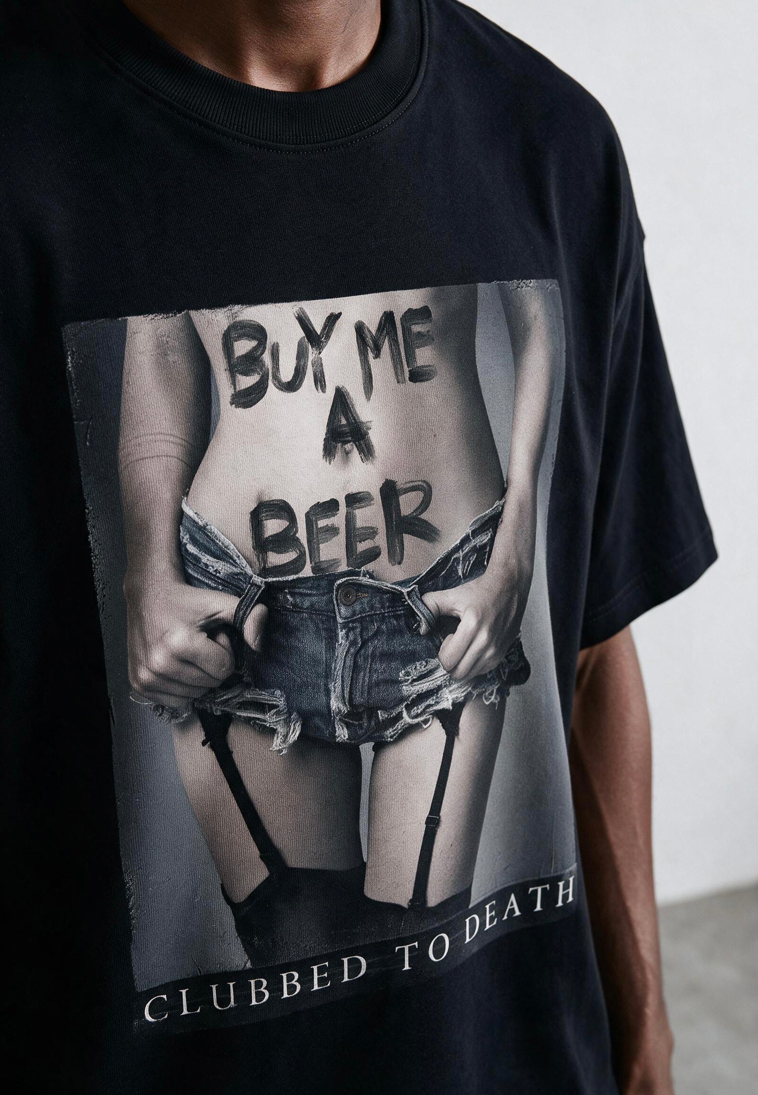 BUY ME BEER OVERSIZED T-SHIRT JET BLACK