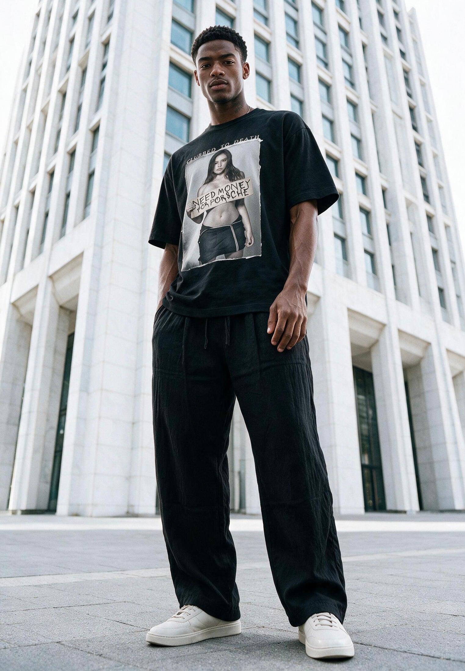 NEED MONEY OVERSIZED T-SHIRT JET BLACK