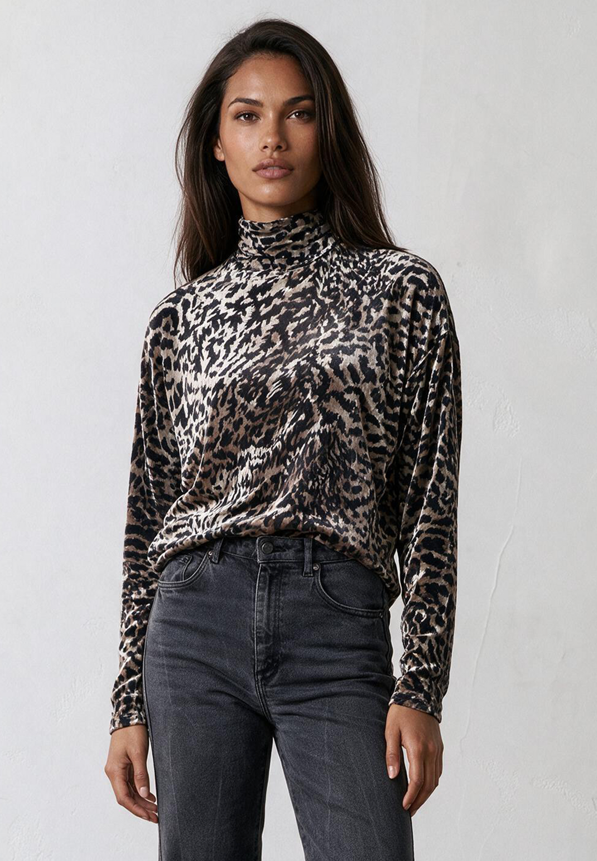 EMMY TURTLENECK VELVET ANIMAL