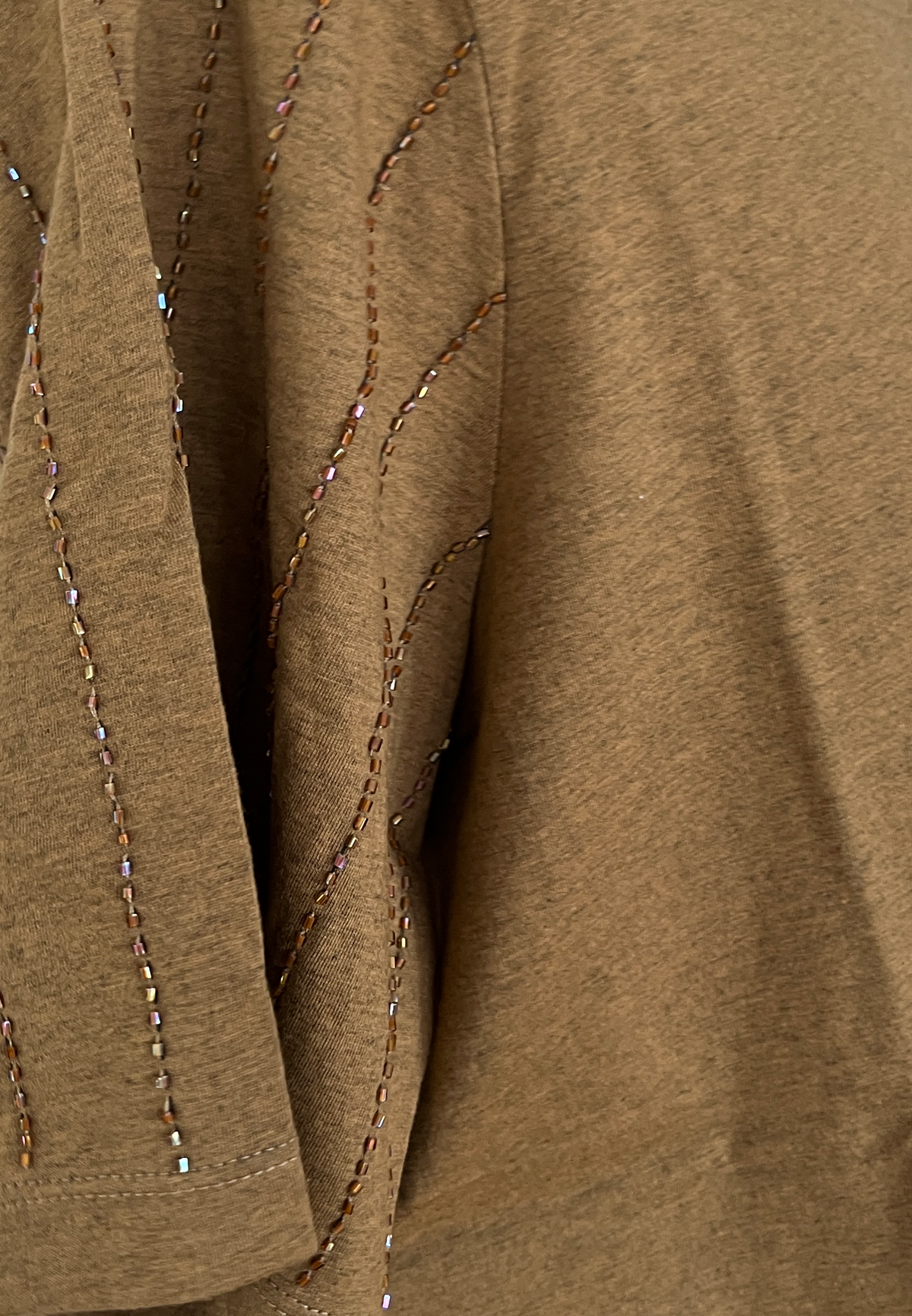 FREE T-SHIRT BRONZE BROWN