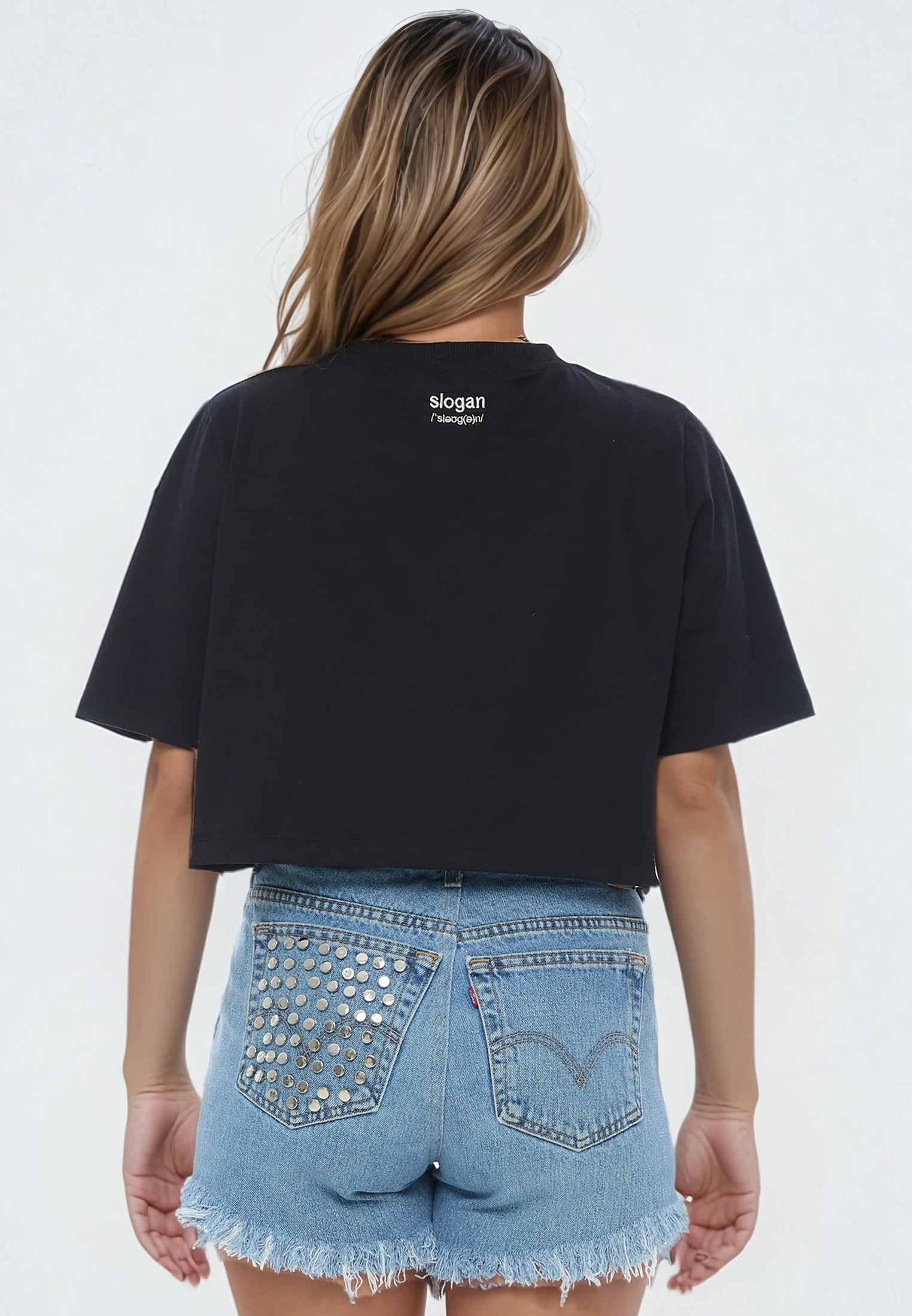 WHO GIVES A FUCK CROP TOP BLACK