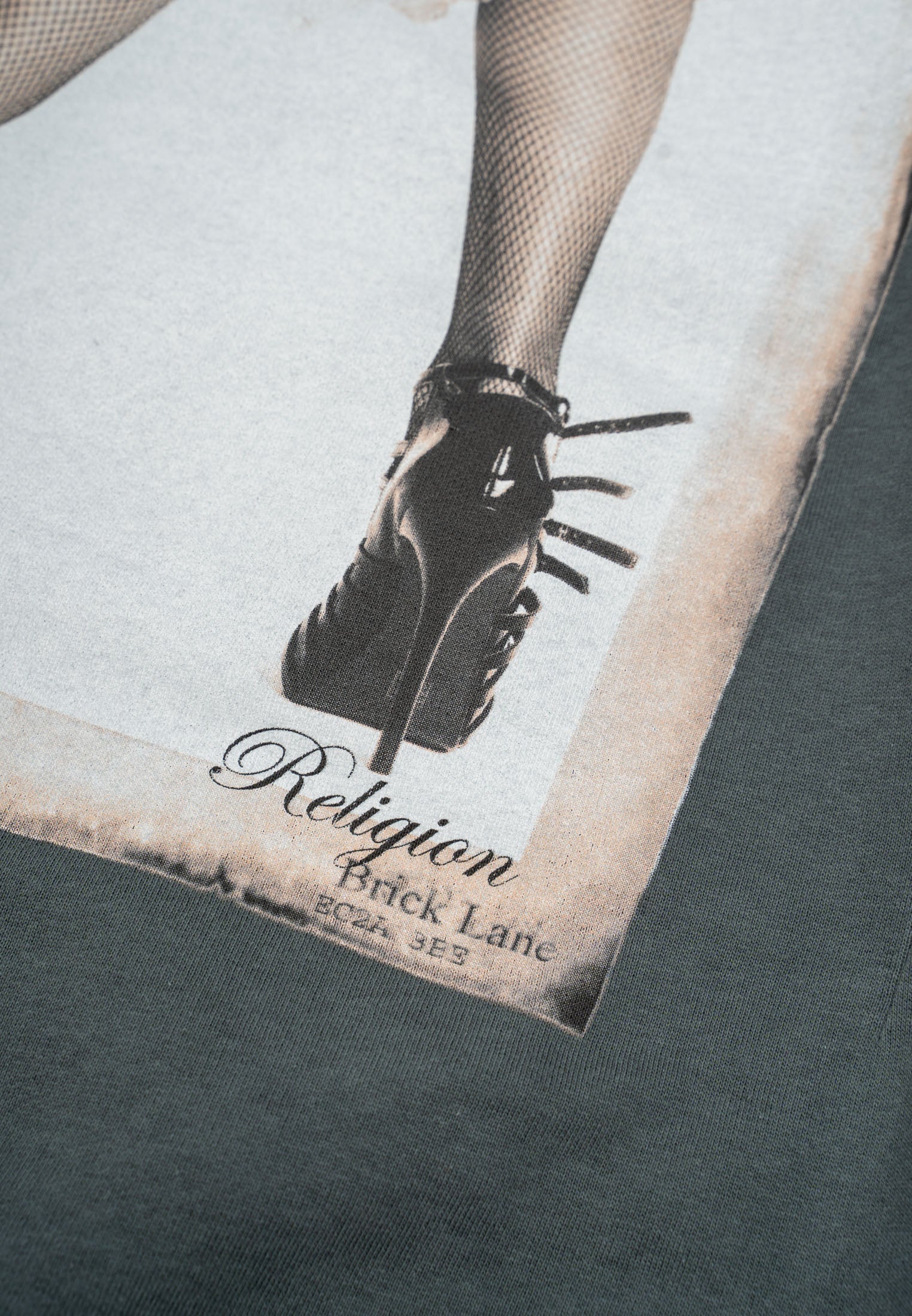 RELIGION PHOTO SWEAT DARK METAL