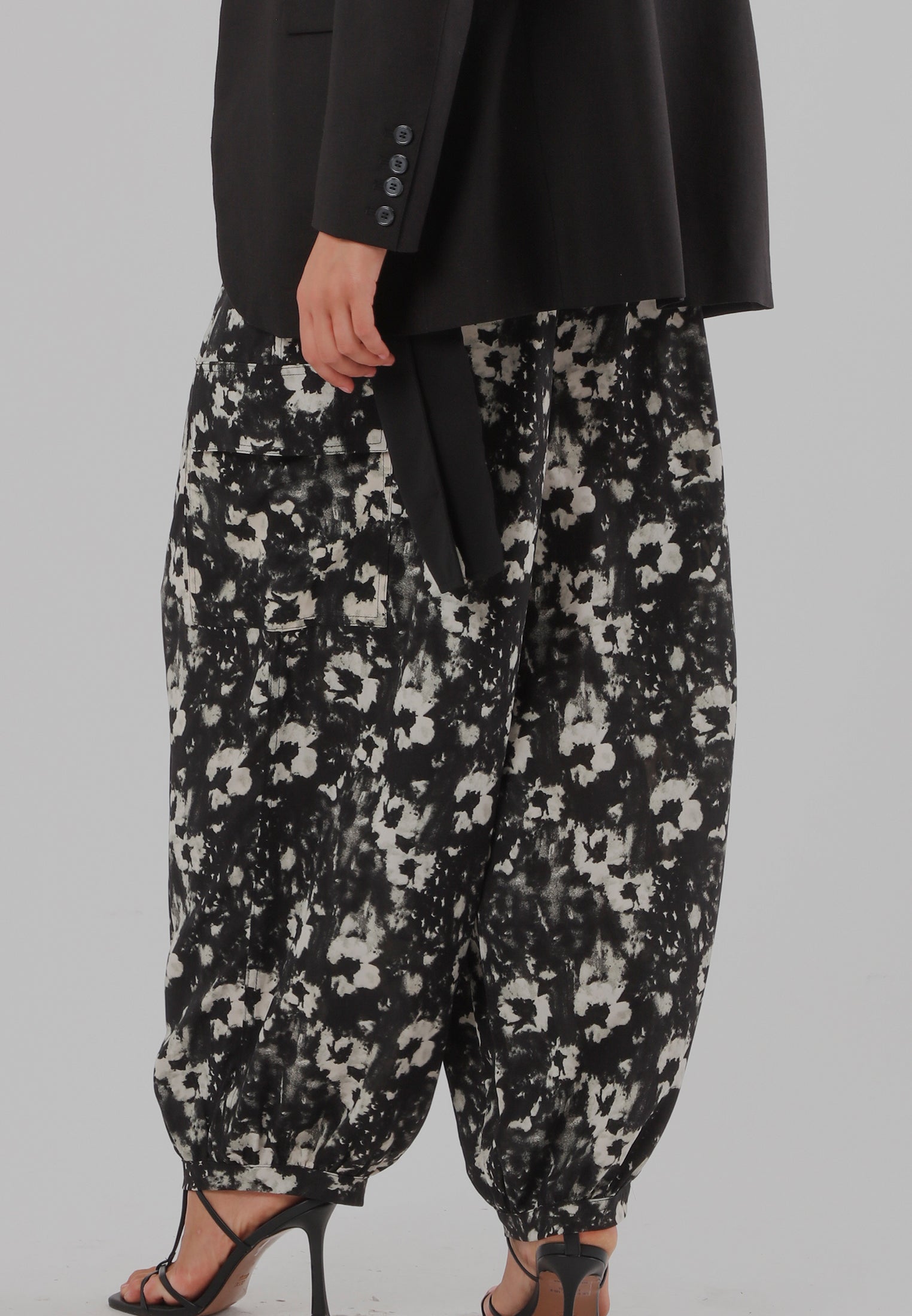 ASH TROUSERS FLORA