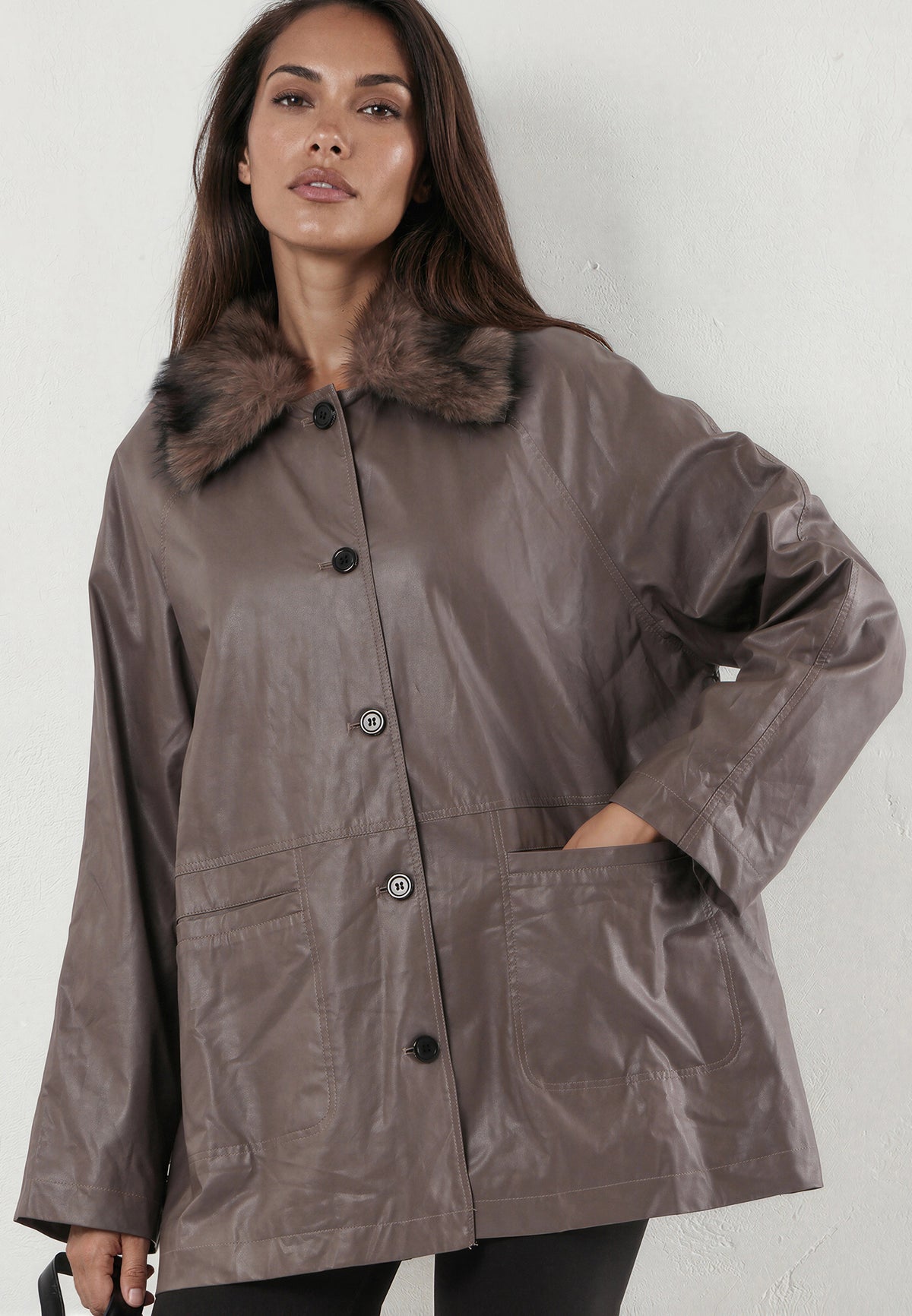 DARK JACKET BRINDLE