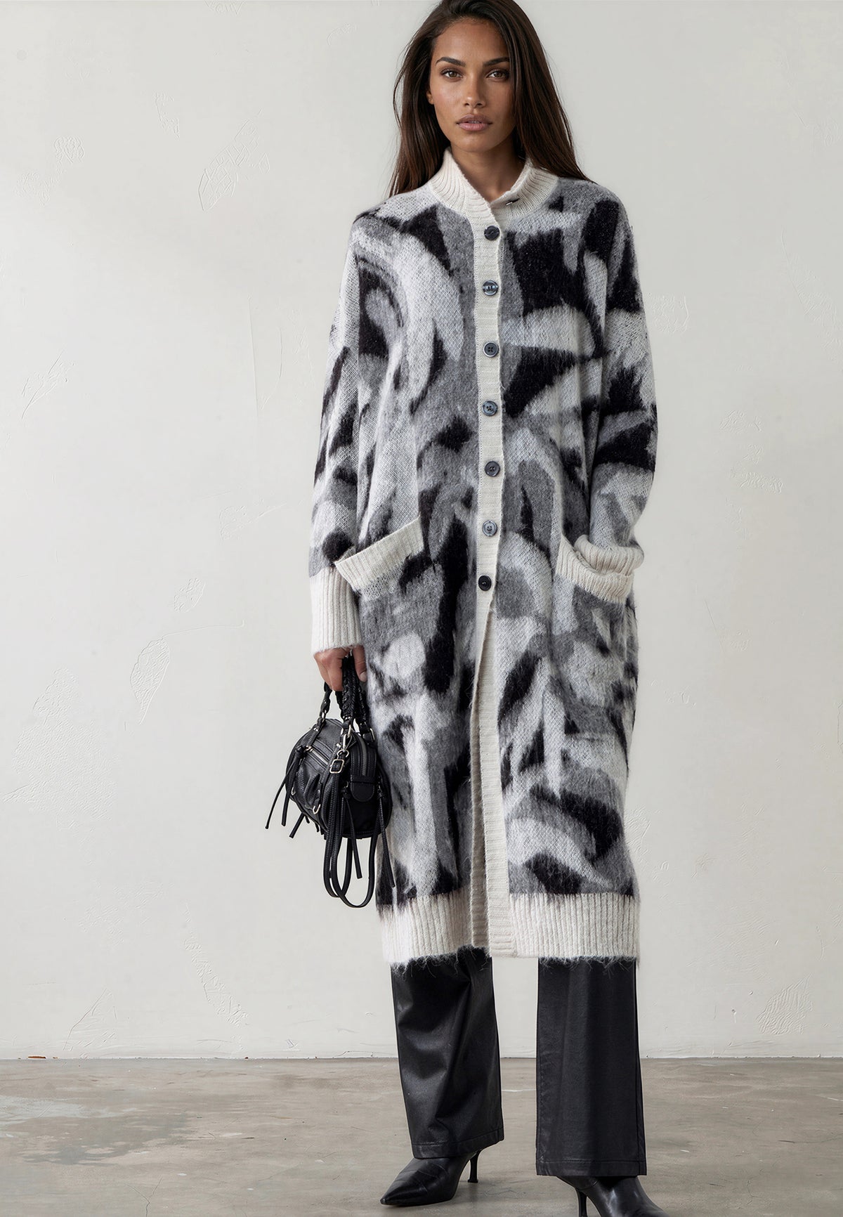 LAYLA CARDIGAN BLACK & GREY
