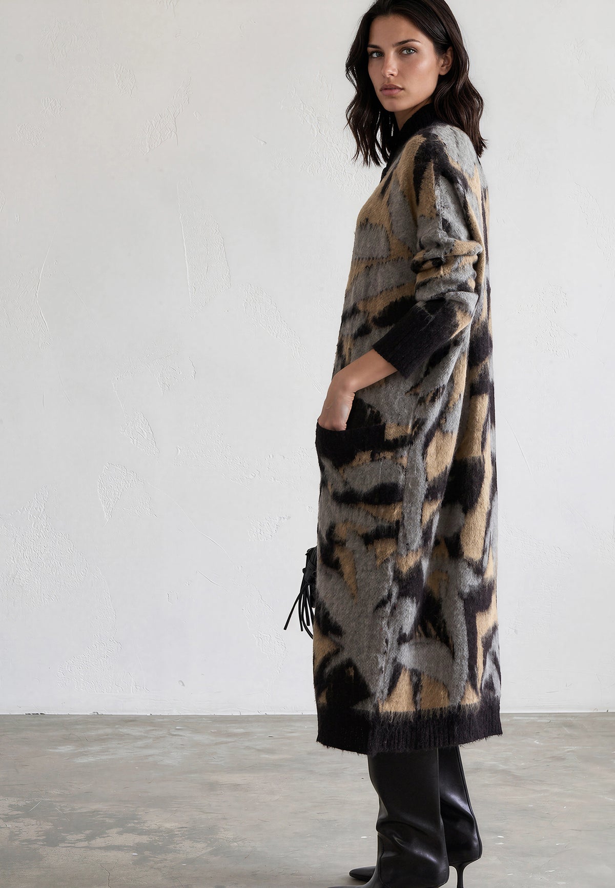 LAYLA CARDIGAN BLACK & GREY& CAMEL