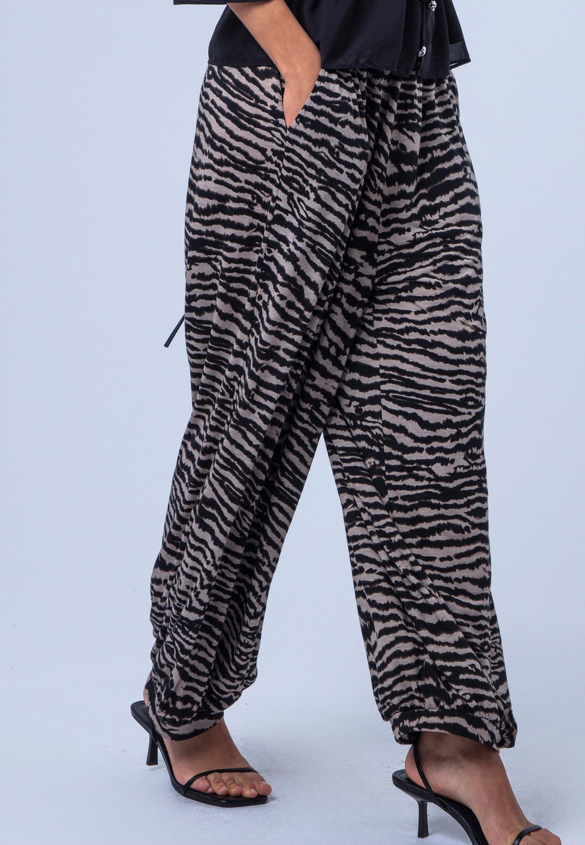 LYLA TROUSERS ZEBRA