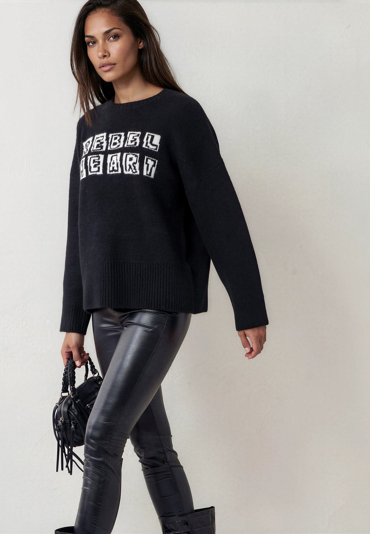 MADDIE JUMPER JET BLACK