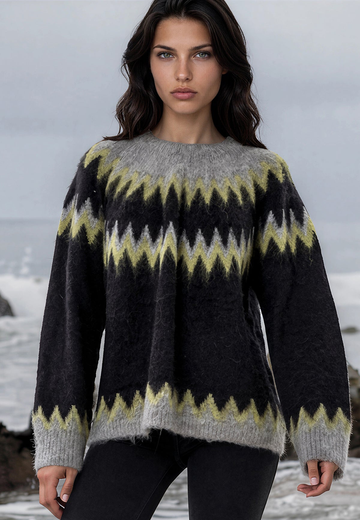 NADIA JUMPER BLACK YELLOW
