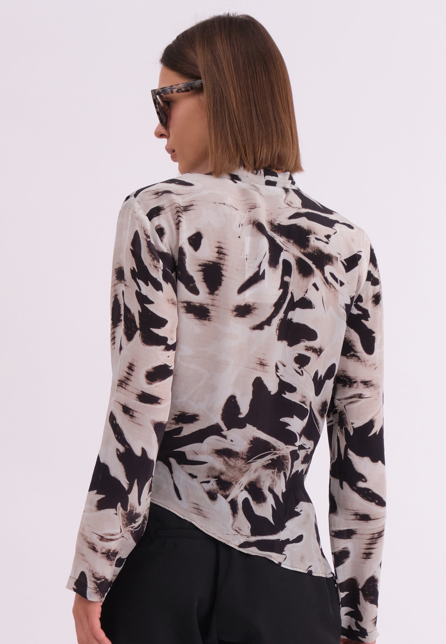 HIDDEN TOP CAMO BLACK