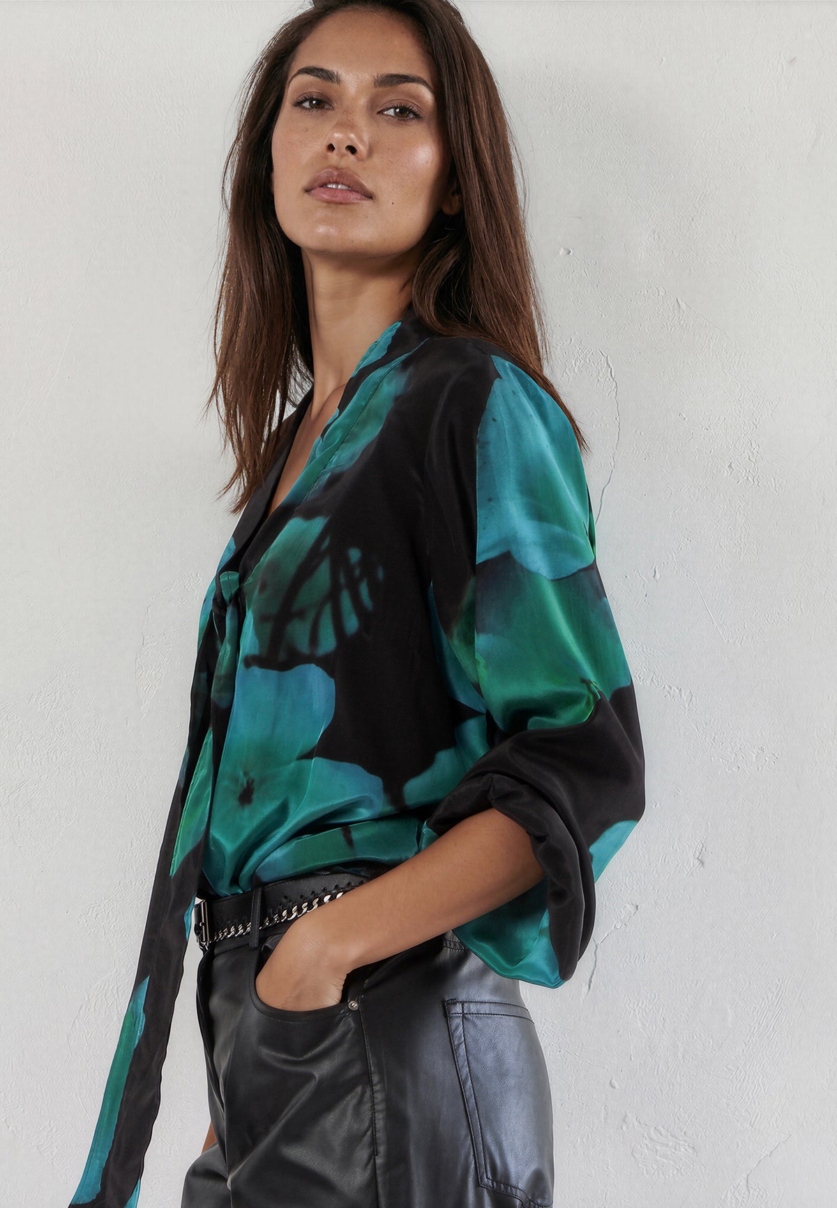 EVIE BLOUSE FIRE BLUE