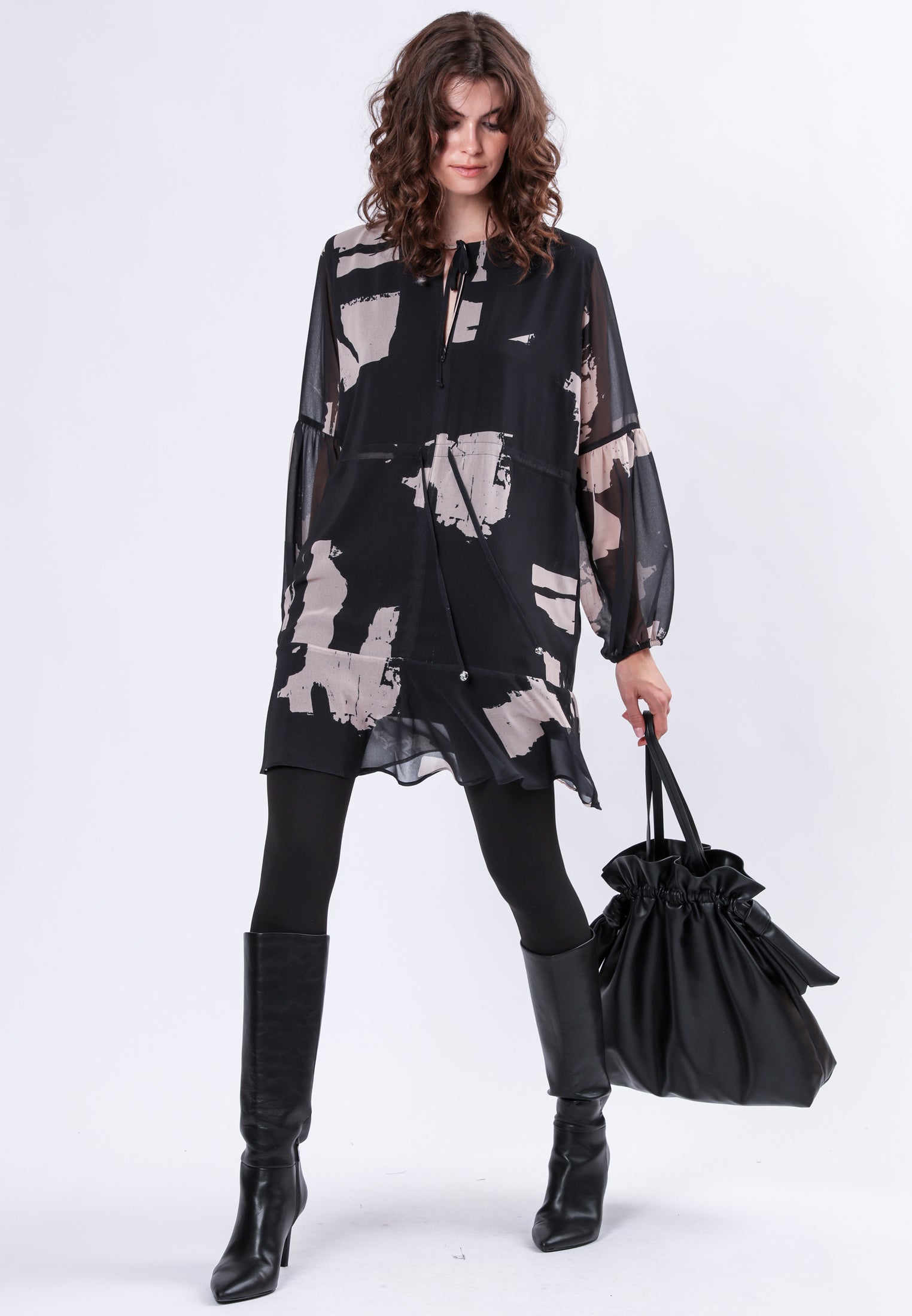 INFINITY SHORT DRESS FACADE