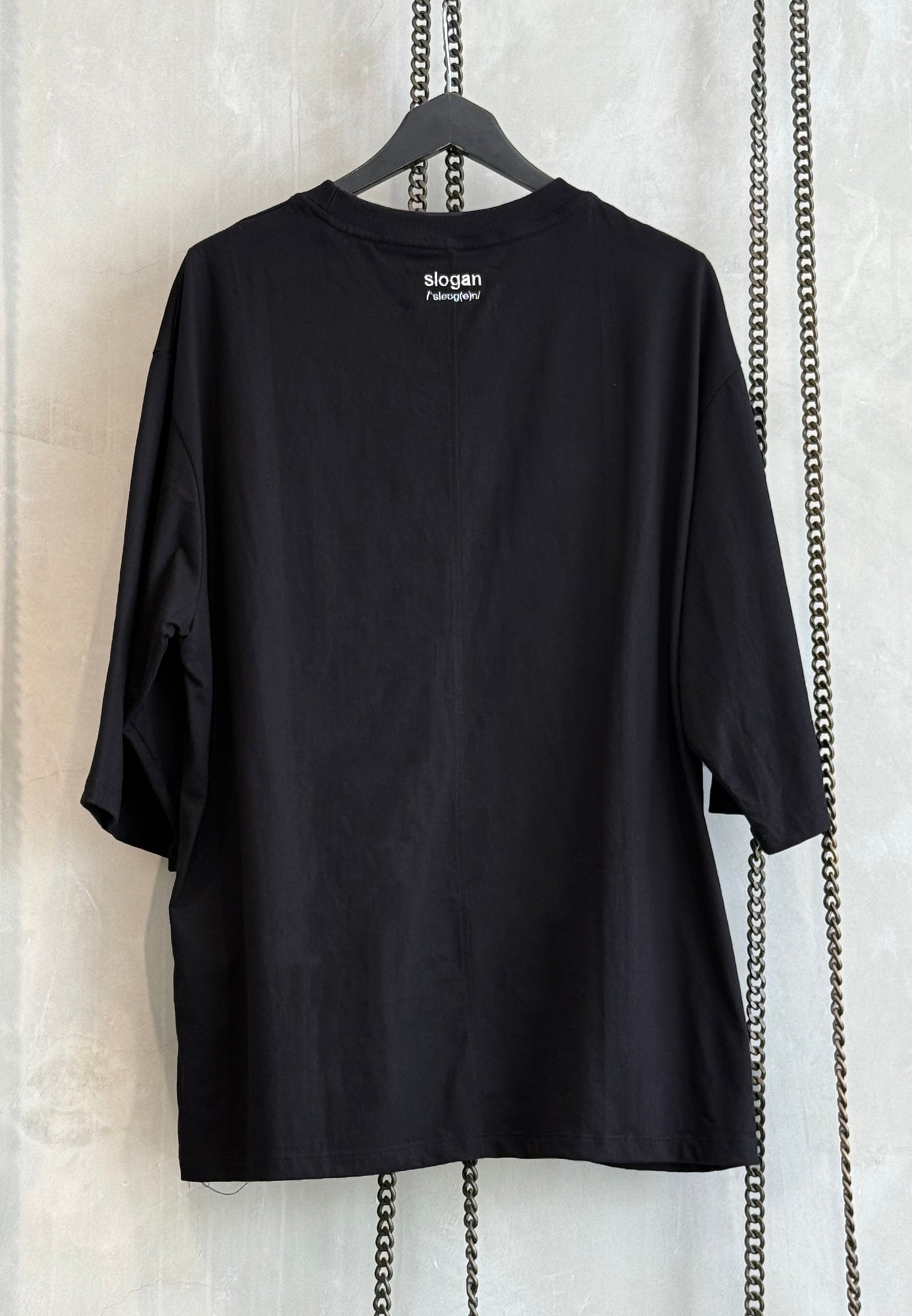 JESUS LOVES YOU OVERSIZED T-SHIRT BLACK