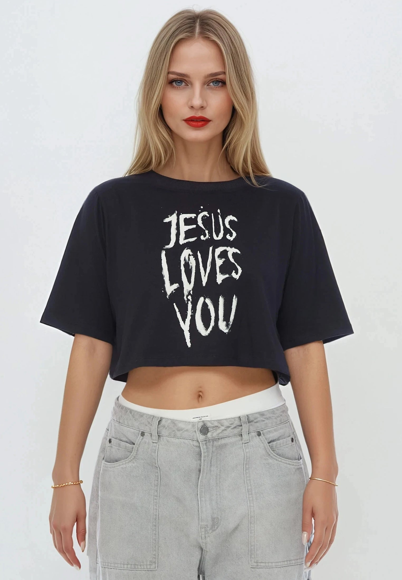 JESUS LOVES YOU CROP TOP BLACK