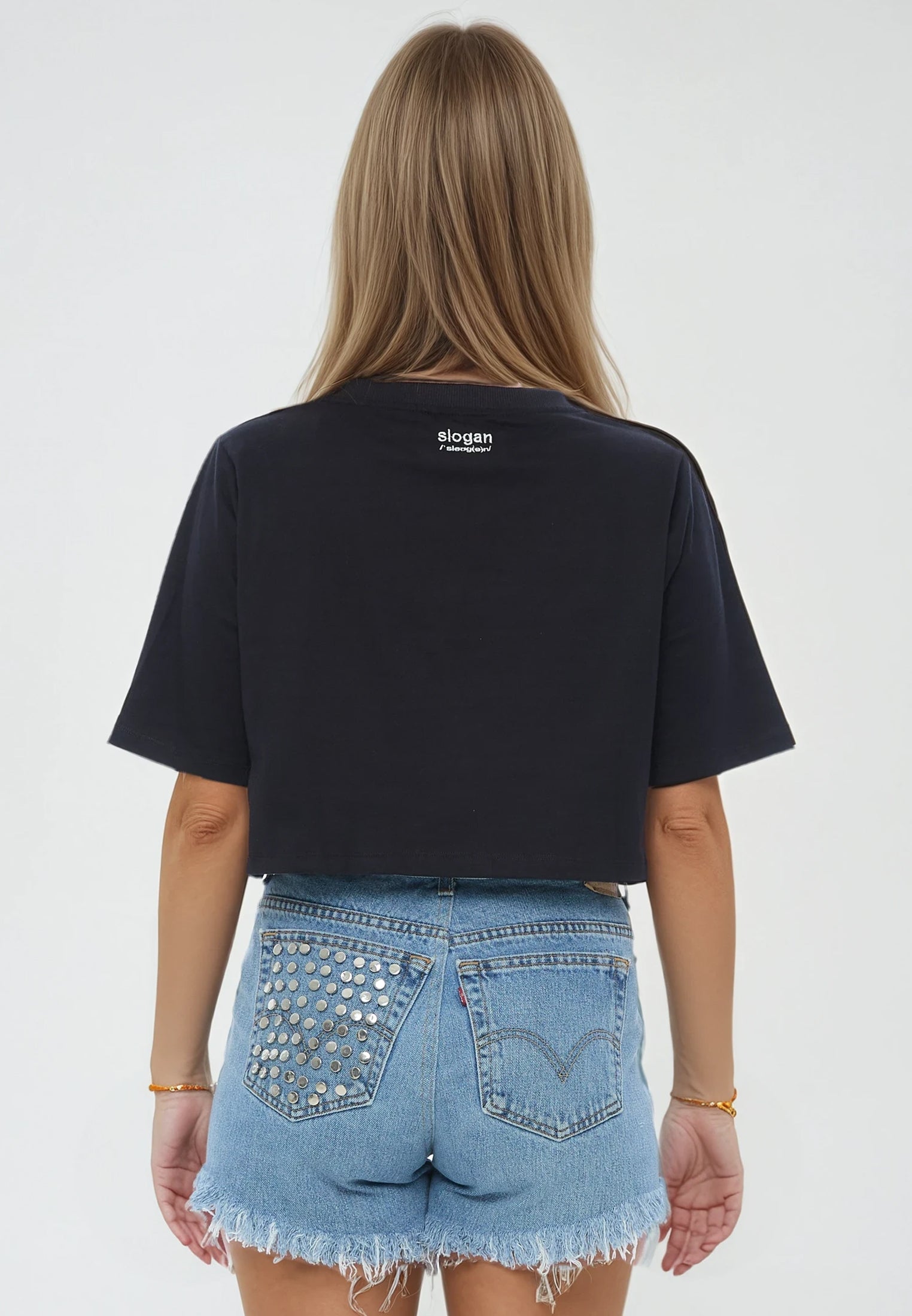 JESUS LOVES YOU CROP TOP BLACK