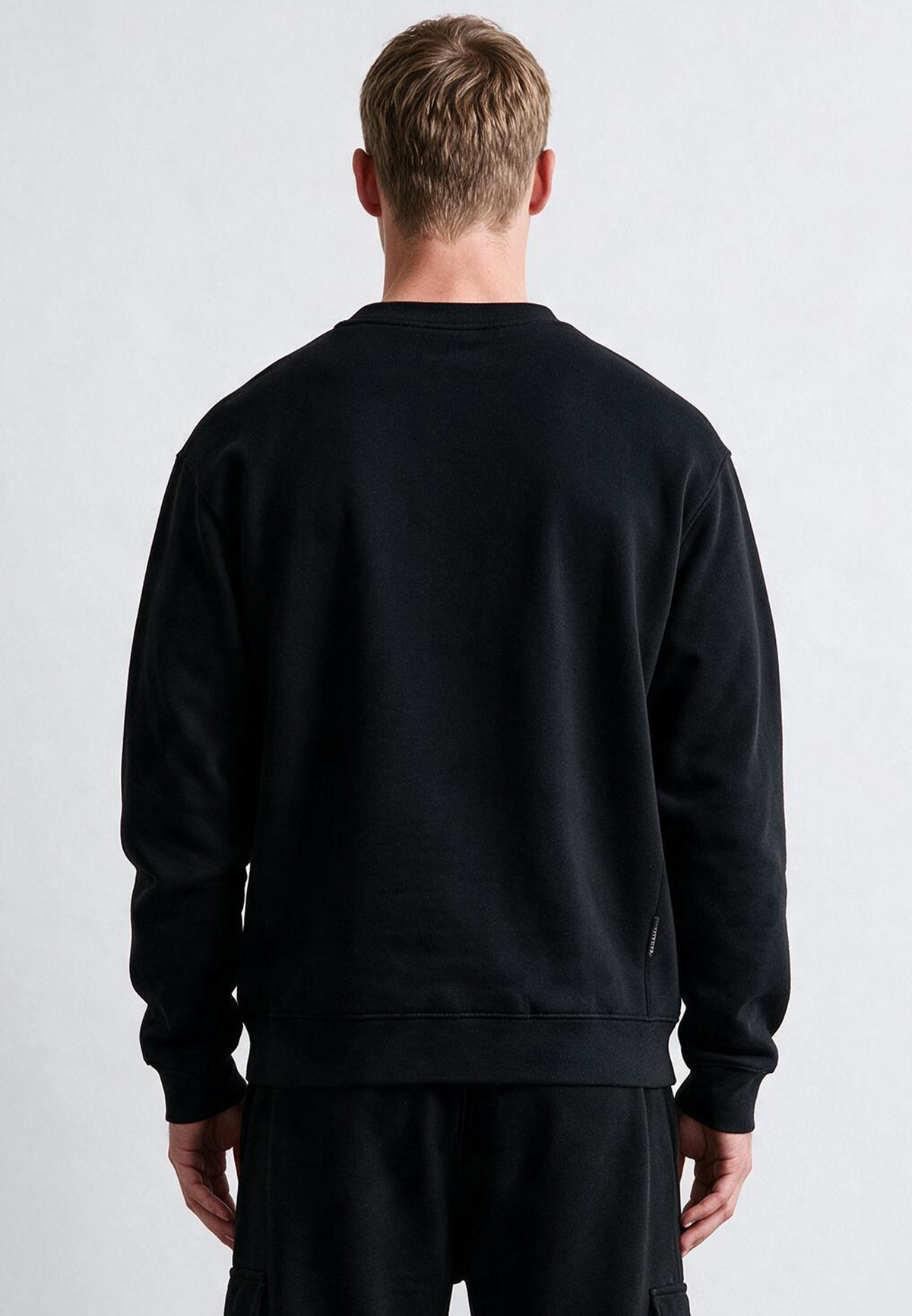 KNIT POCKET SWEAT BLACK