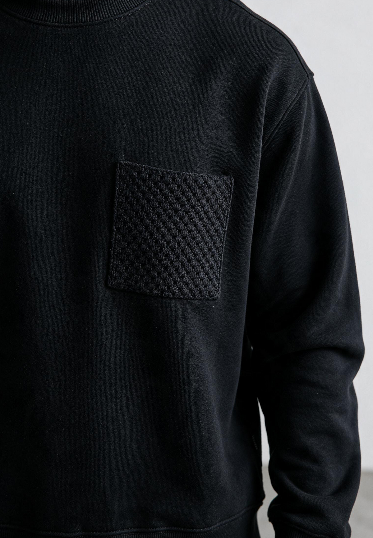 KNIT POCKET SWEAT BLACK