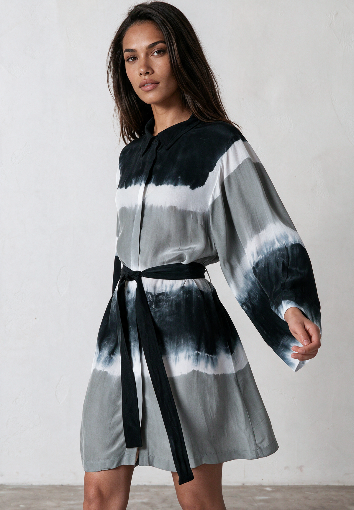 LAUREN TUNIC BLACK & GREY