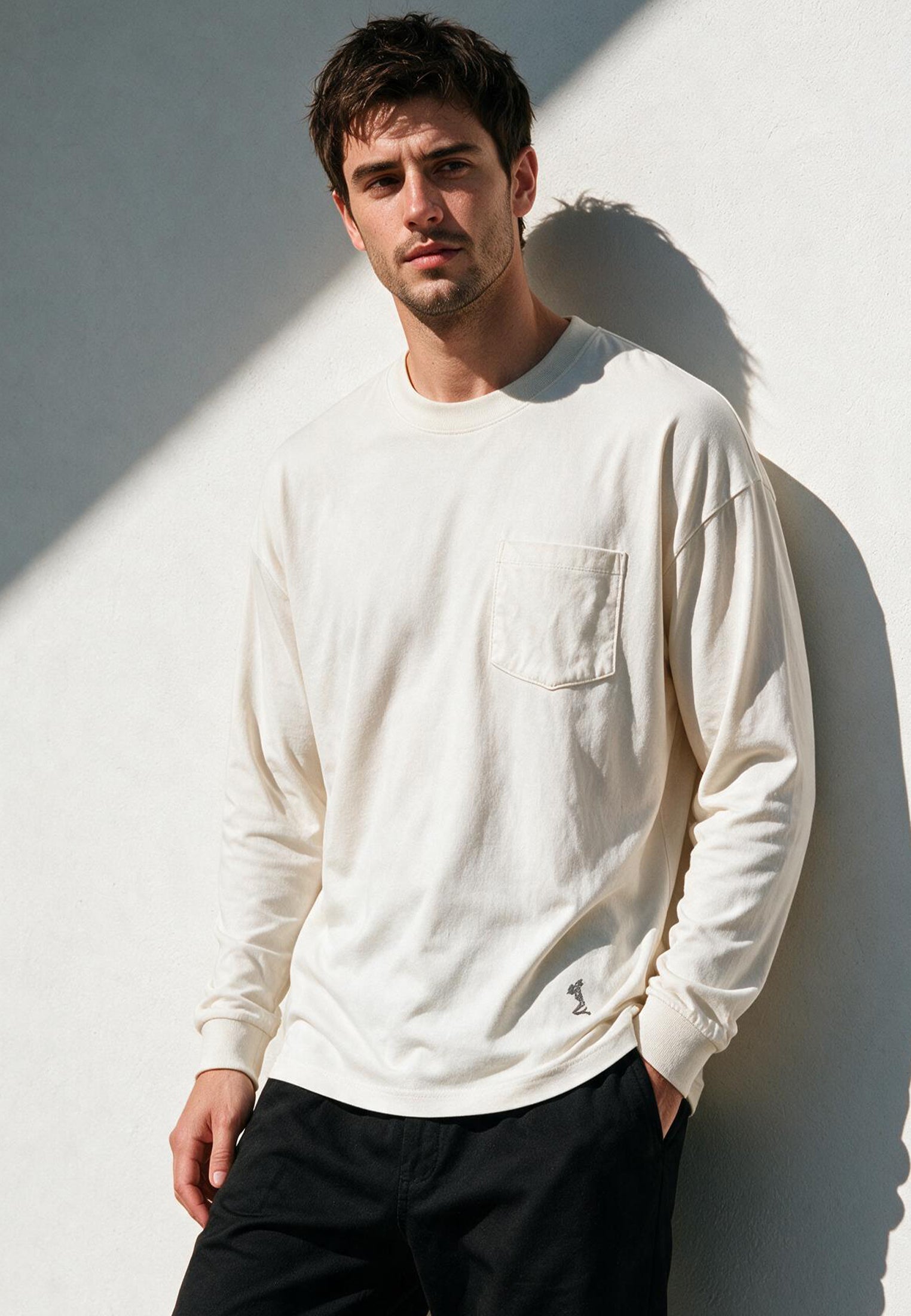 HEAVYWEIGHT LS POCKET T-SHIRT OFF WHITE