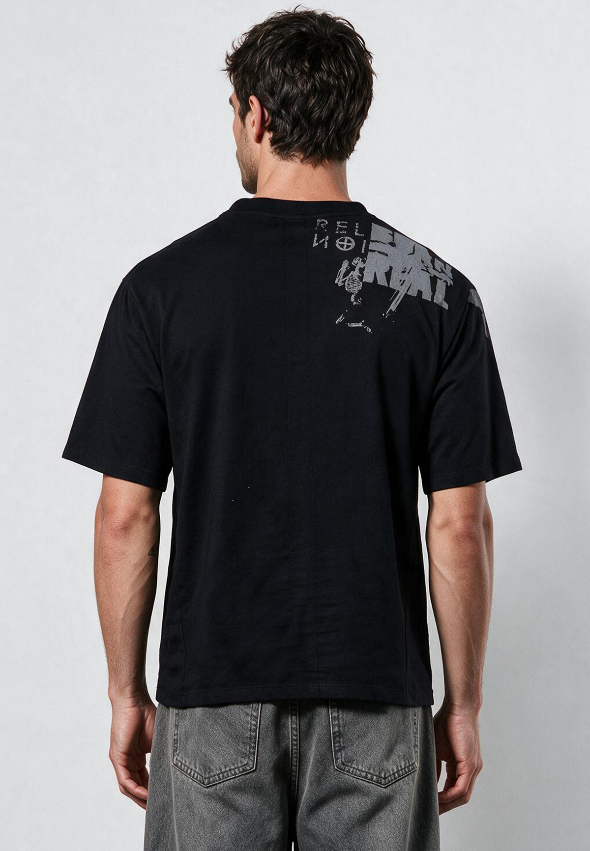 MONTAGE COLOUR T-SHIRT BLACK