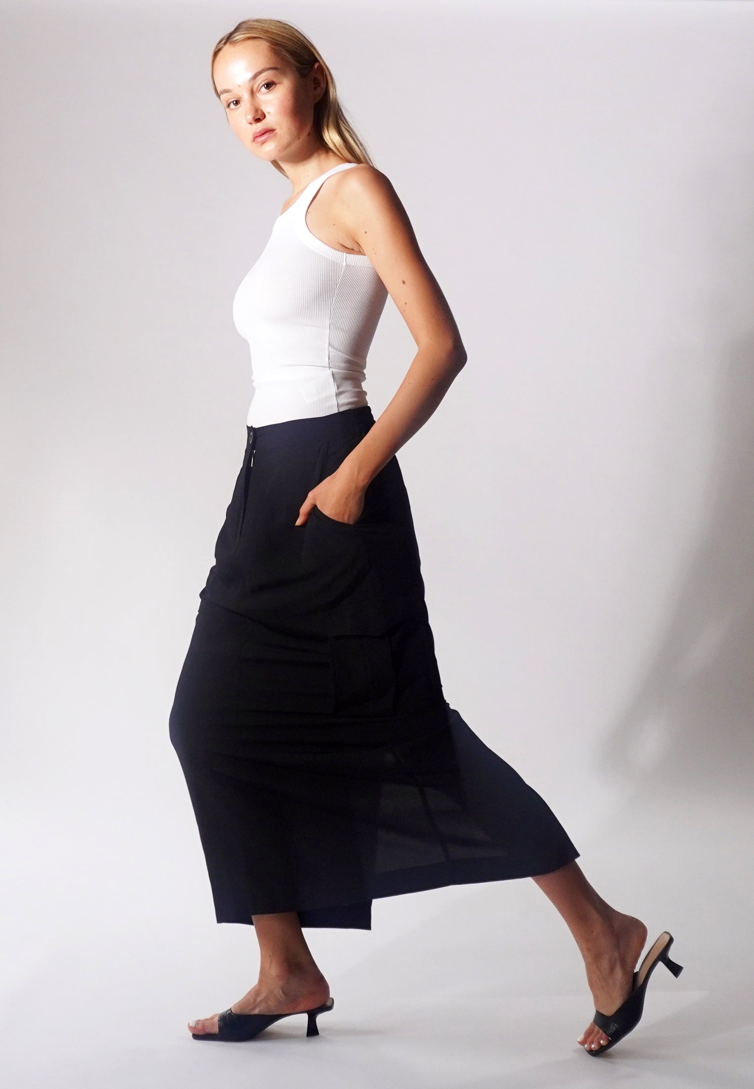 RAY SKIRT BLACK