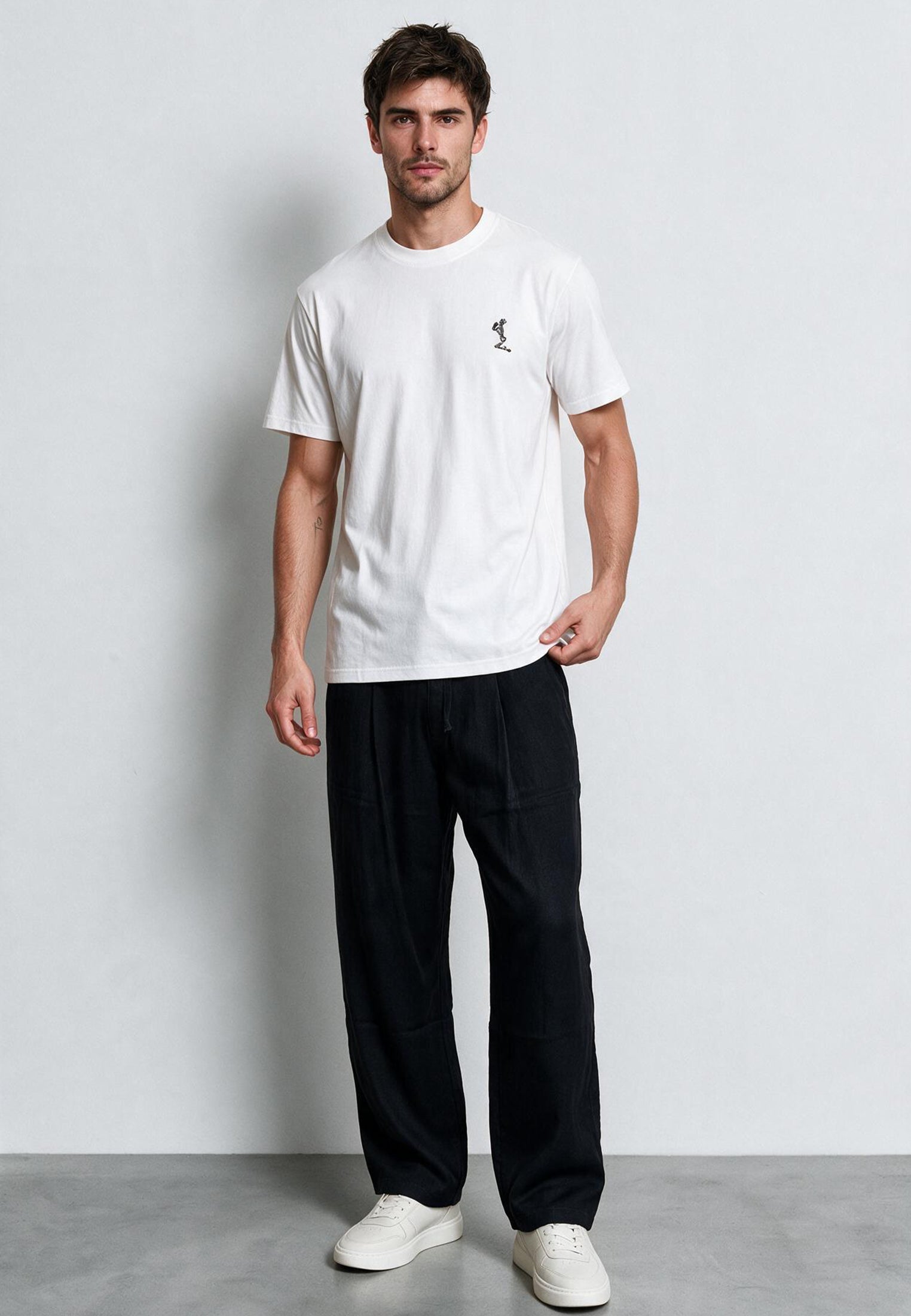 ESSENTIAL CORE WHITE T-SHIRT