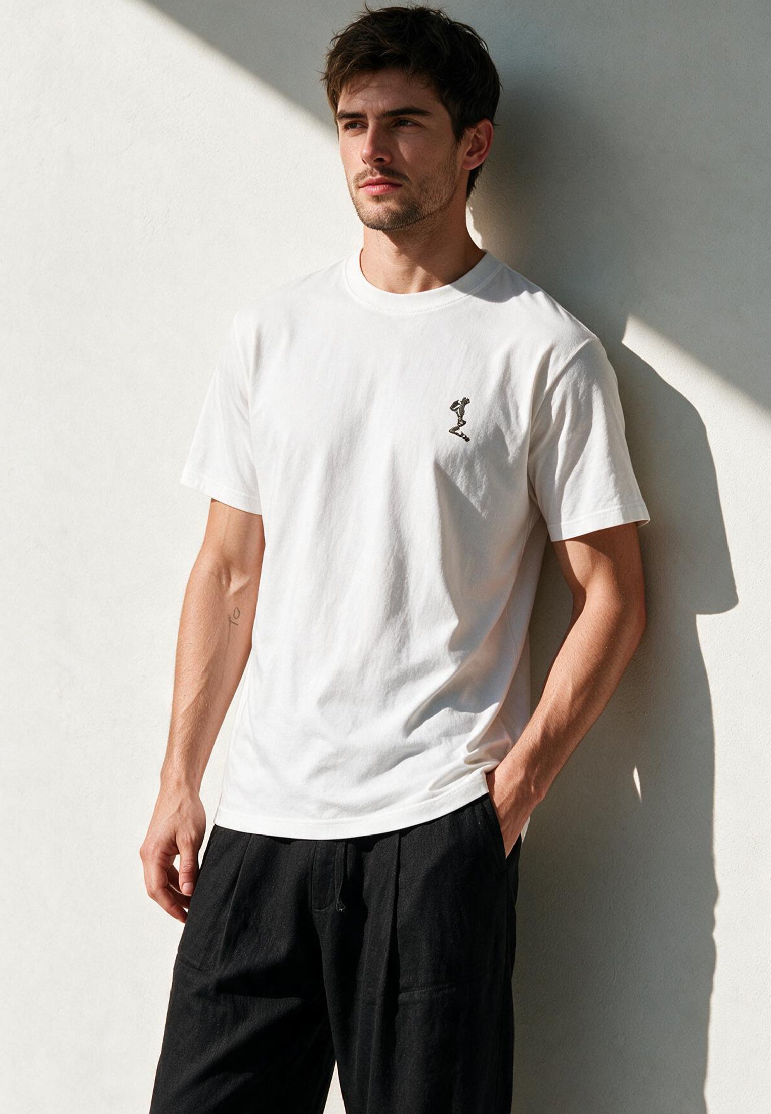 ESSENTIAL CORE WHITE T-SHIRT