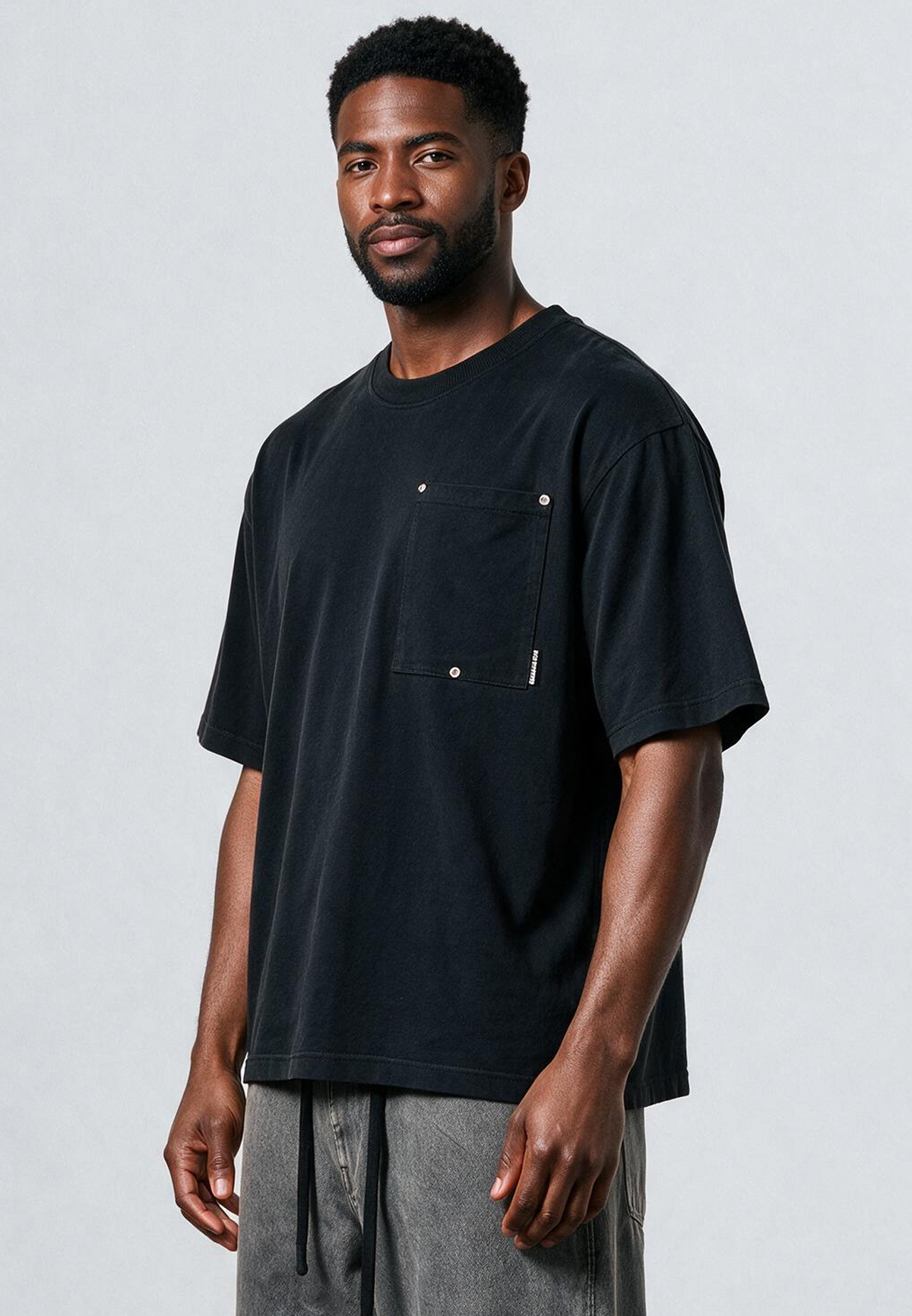 RIVET OVERSIZED T-SHIRT BLACK