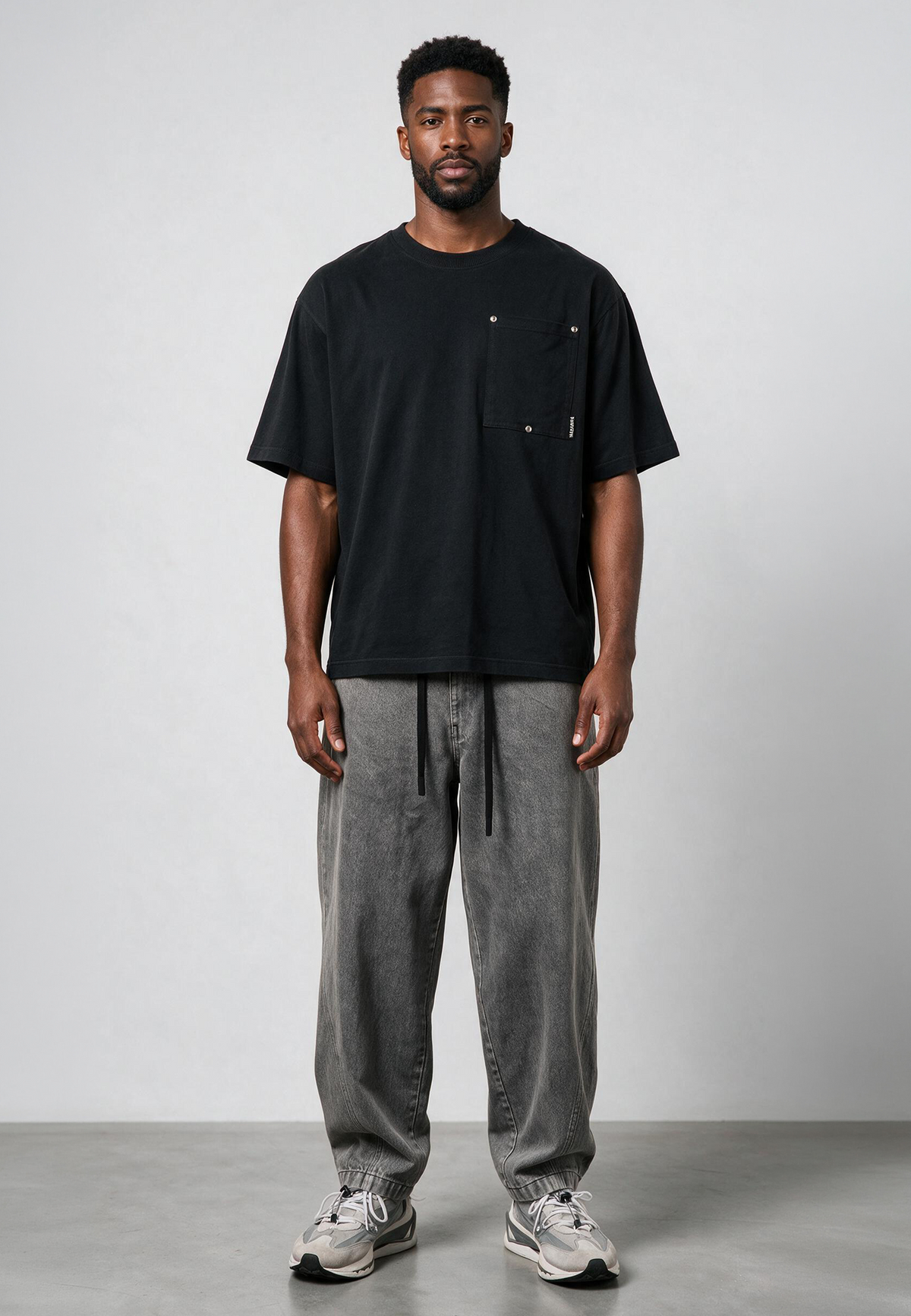 RIVET OVERSIZED T-SHIRT BLACK