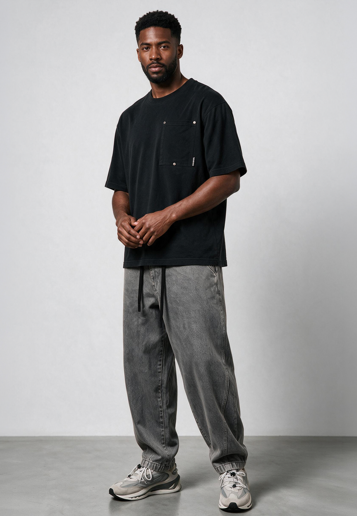 RIVET OVERSIZED T-SHIRT BLACK