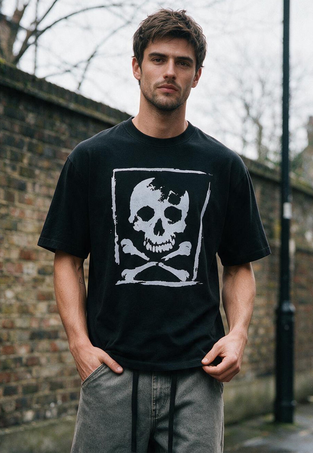 SKULL CROSSBONES T-SHIRT BLACK