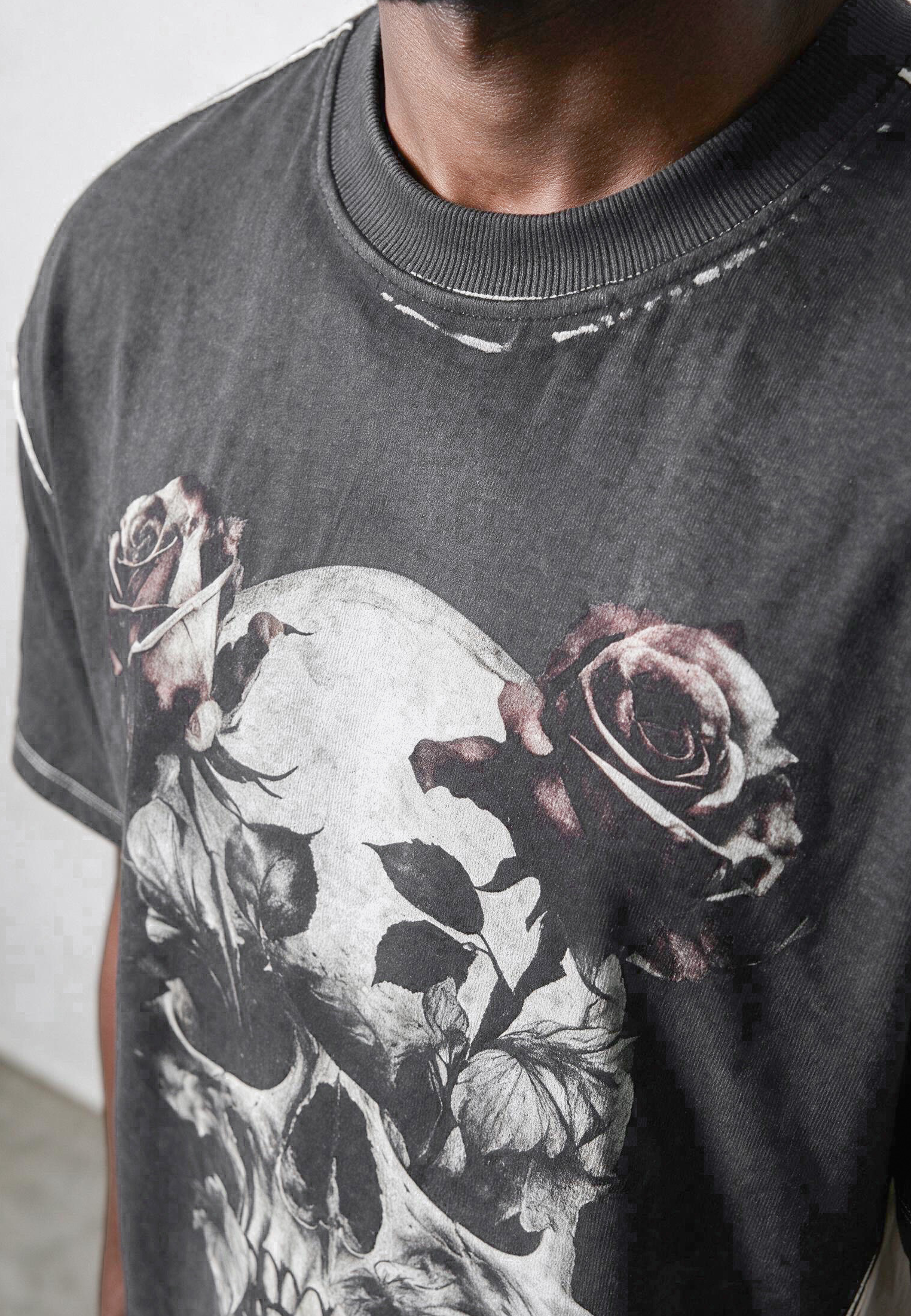 SKULL CROSS ROSE T-SHIRT WASHED BLACK