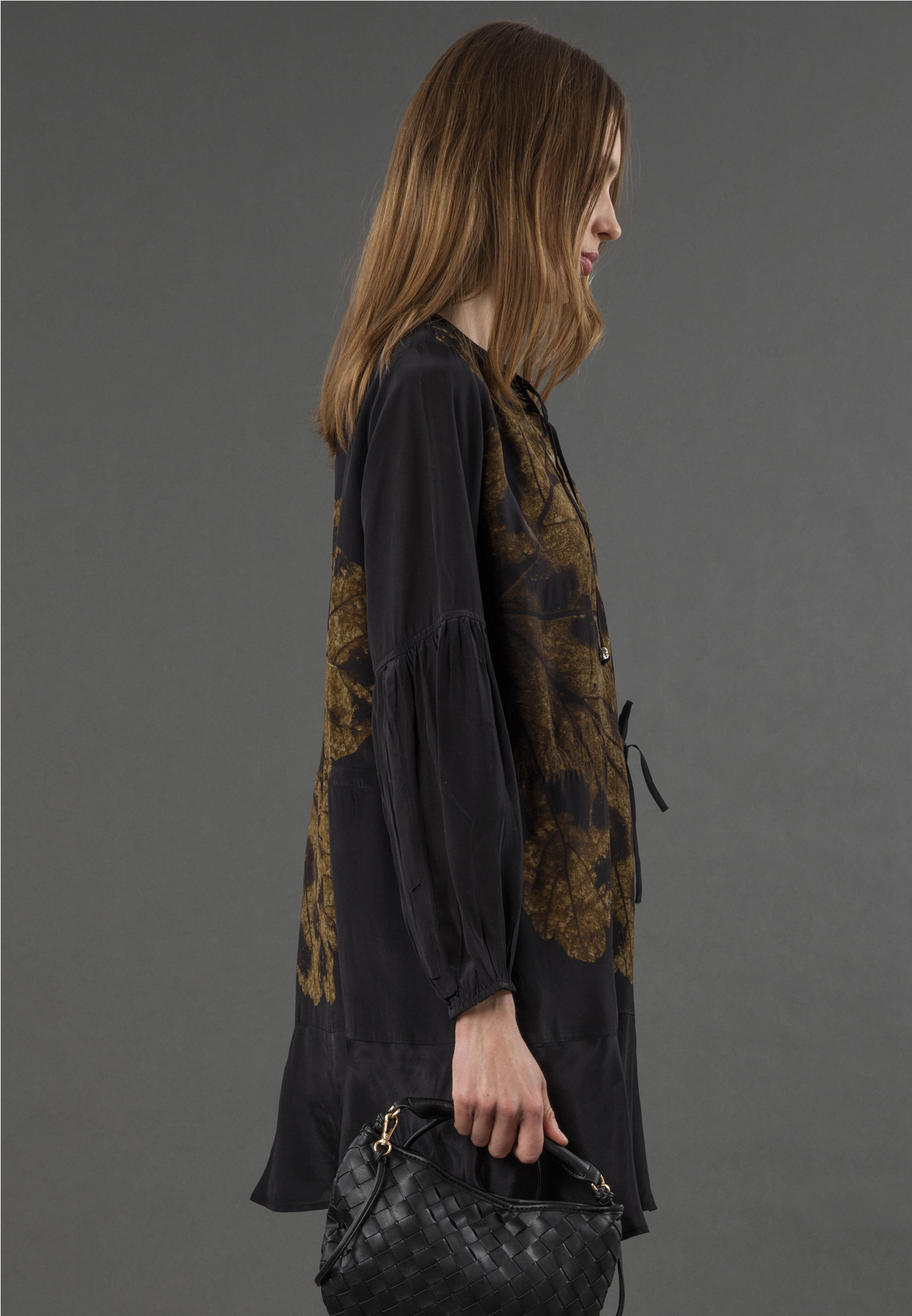 TWIST DRESS OBSIDIAN MUSTARD