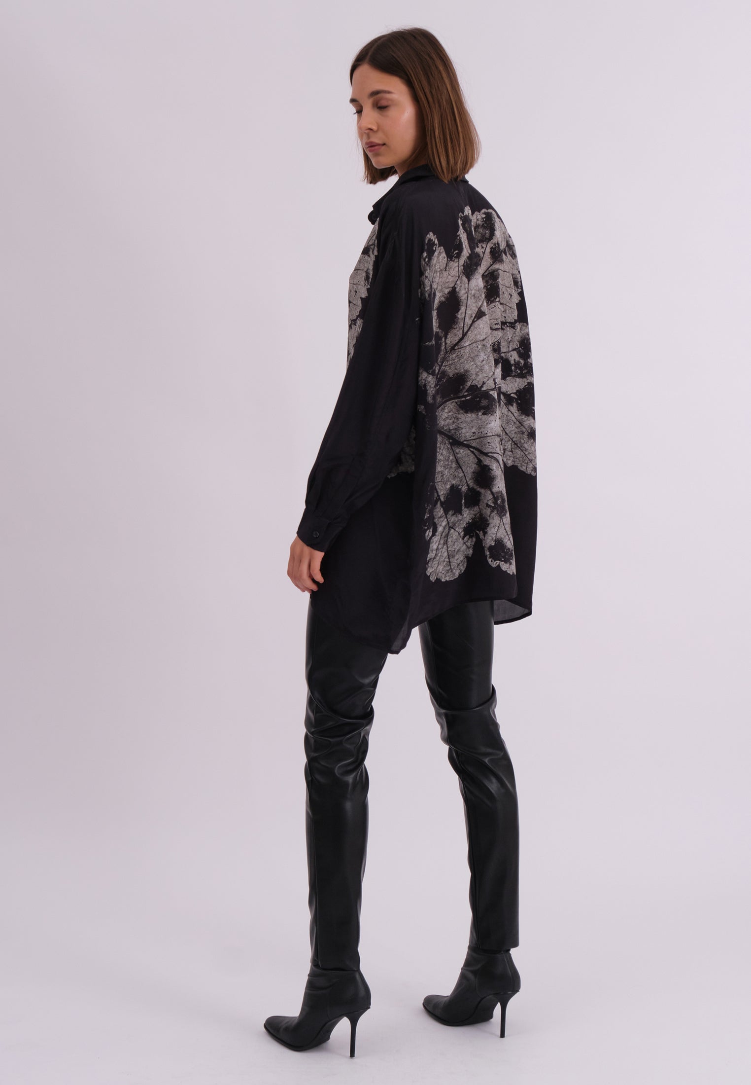 TWIST SHIRT OBSIDIAN GREY