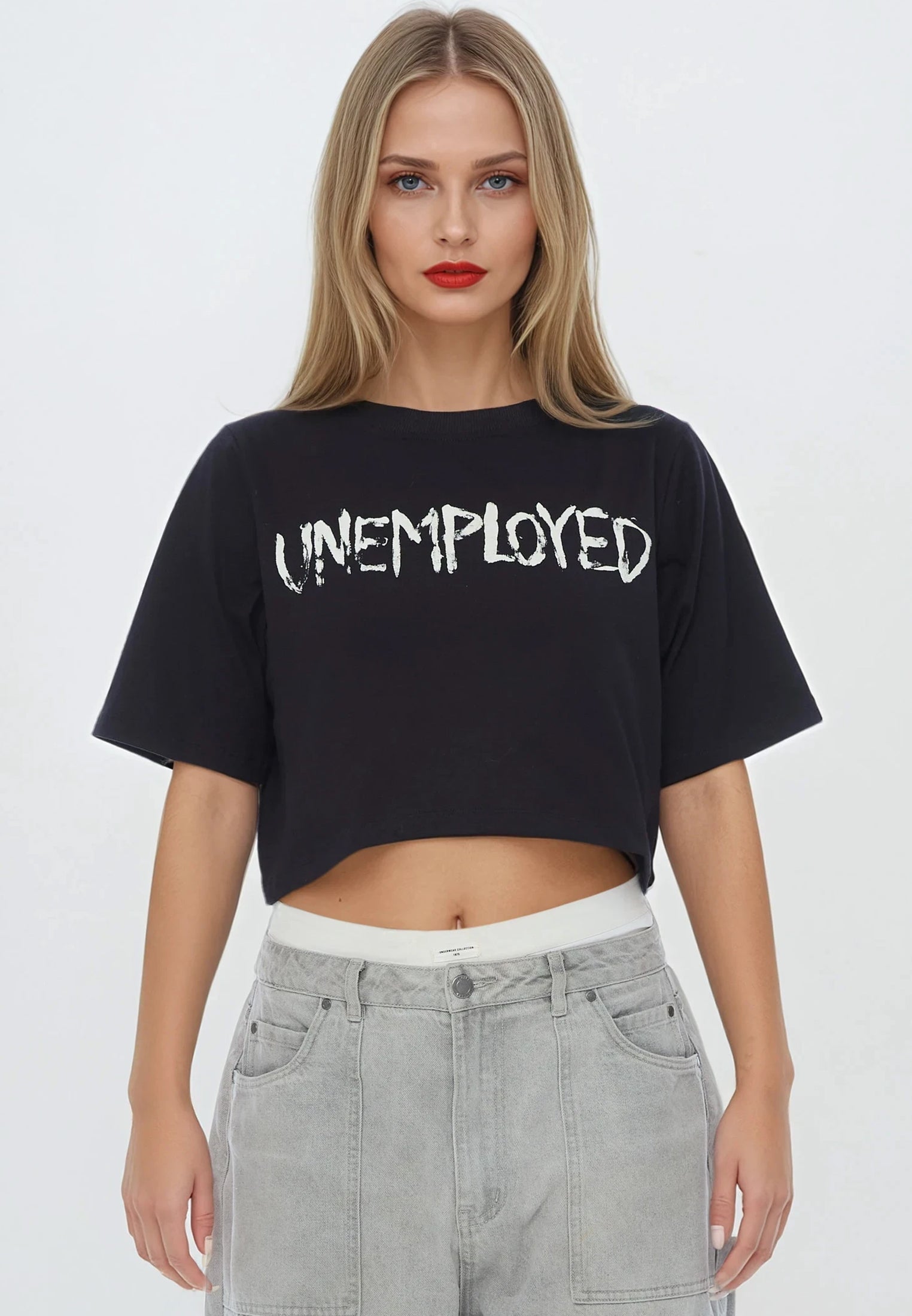 UNEMPLOYED CROP TOP BLACK