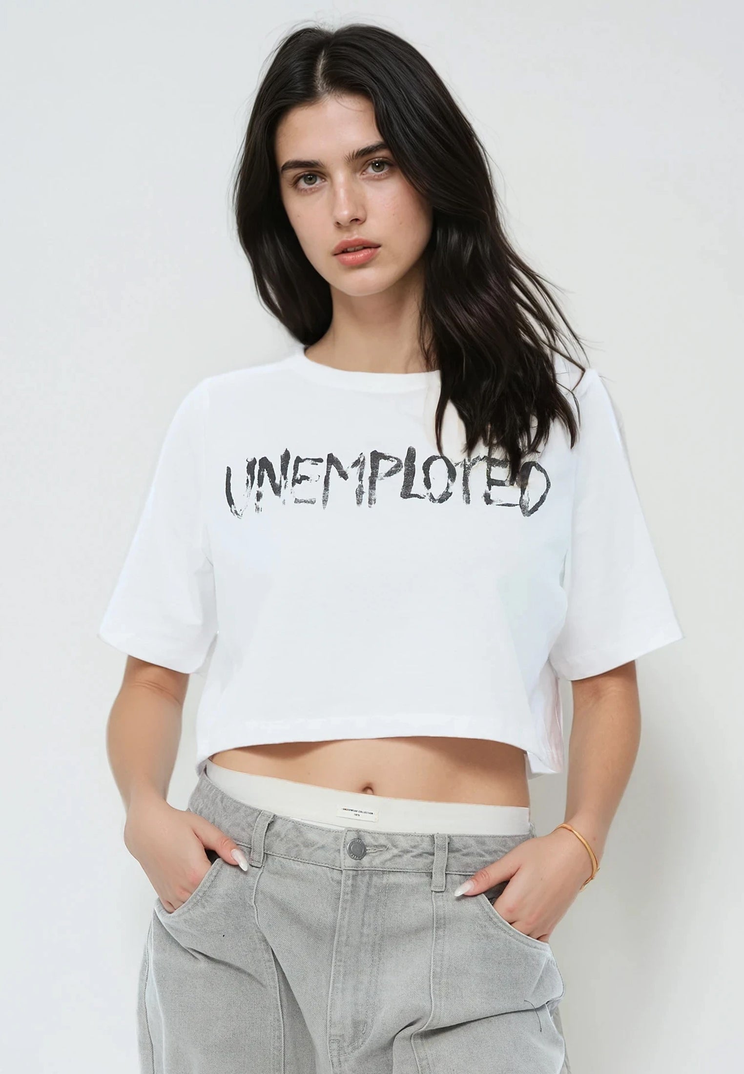 UNEMPLOYED CROP TOP WHITE