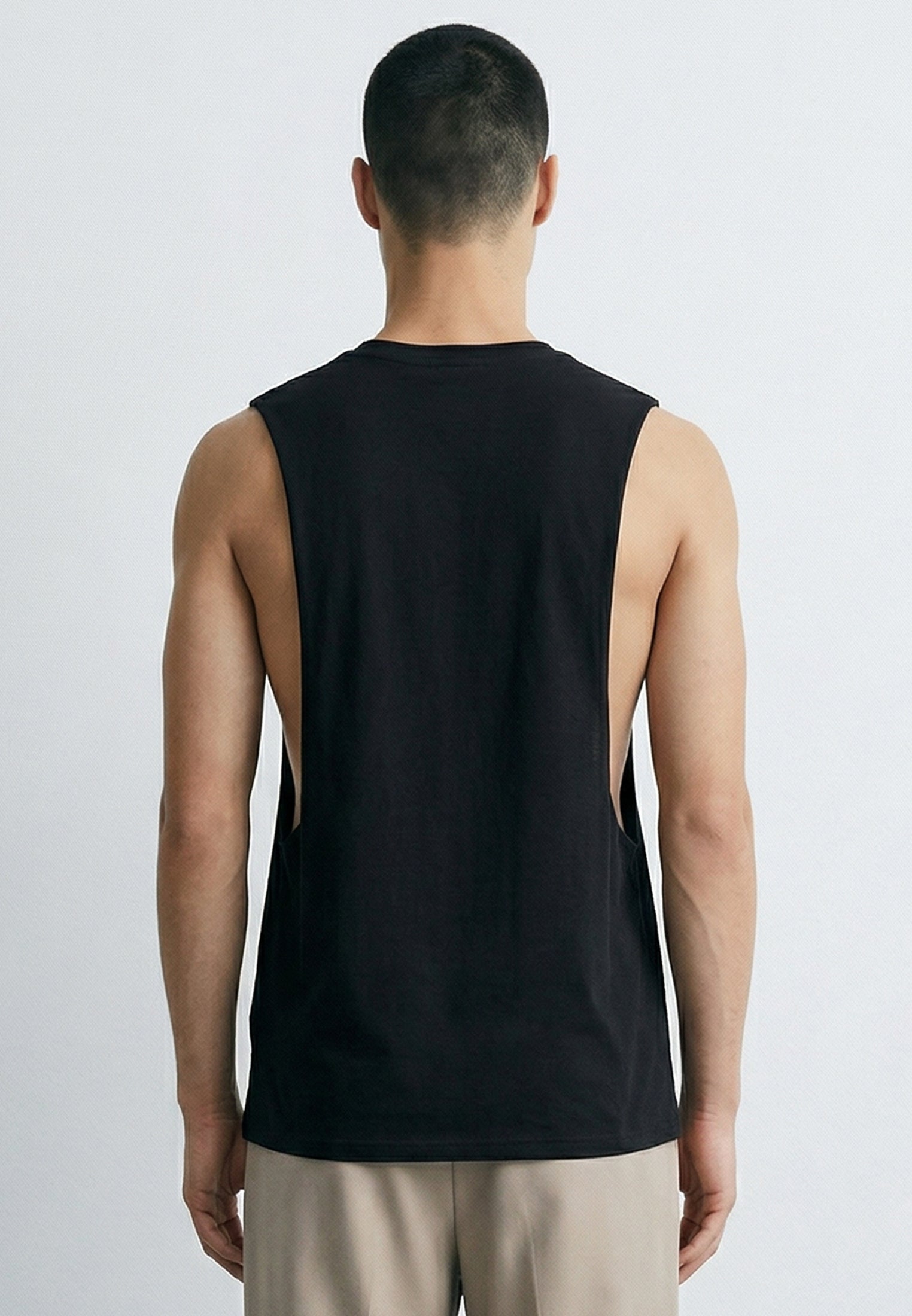 CUTAWAY VEST BLACK