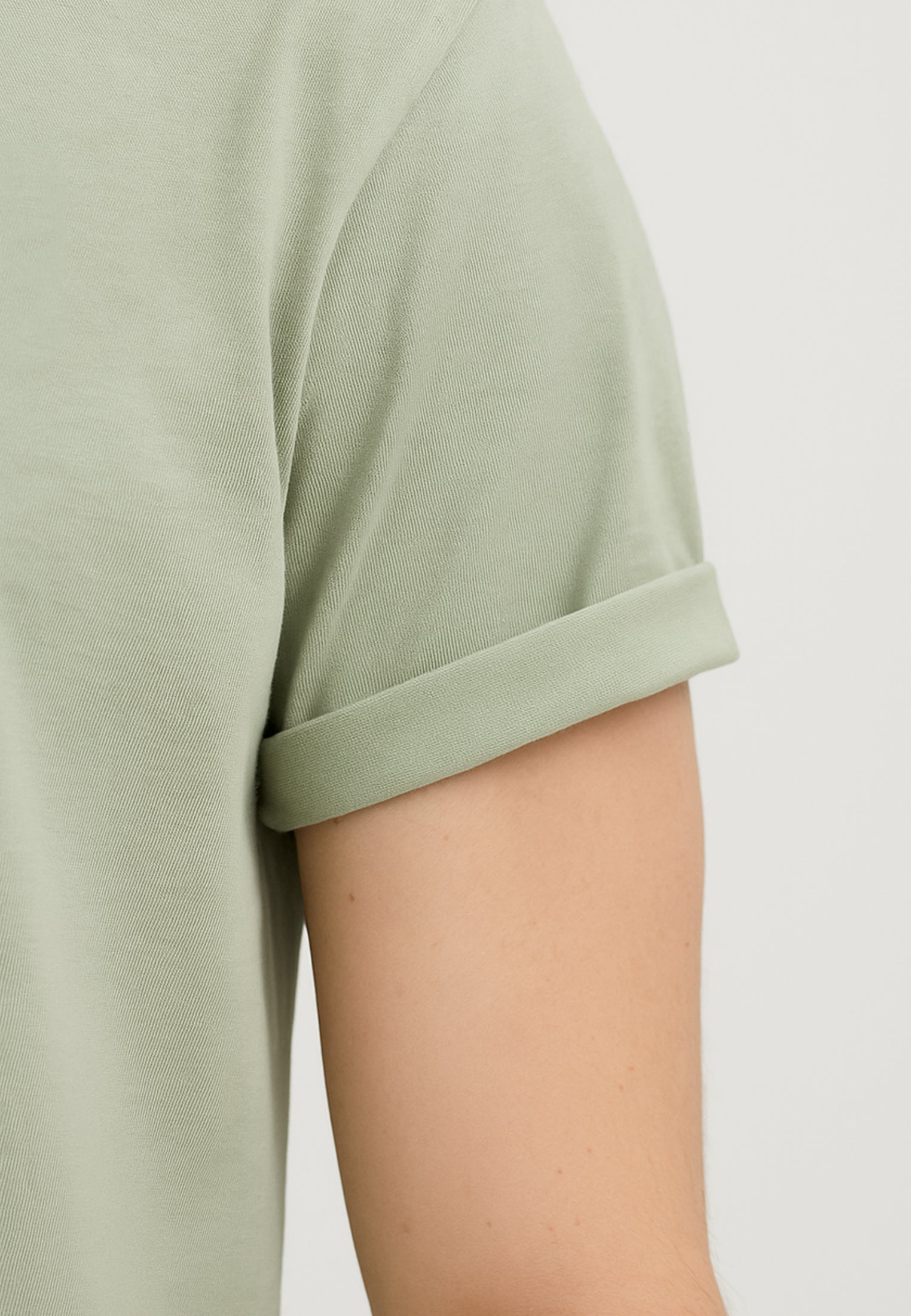 ESSENTIAL ROLLED CUFF T-SHIRT SOFT KHAKI