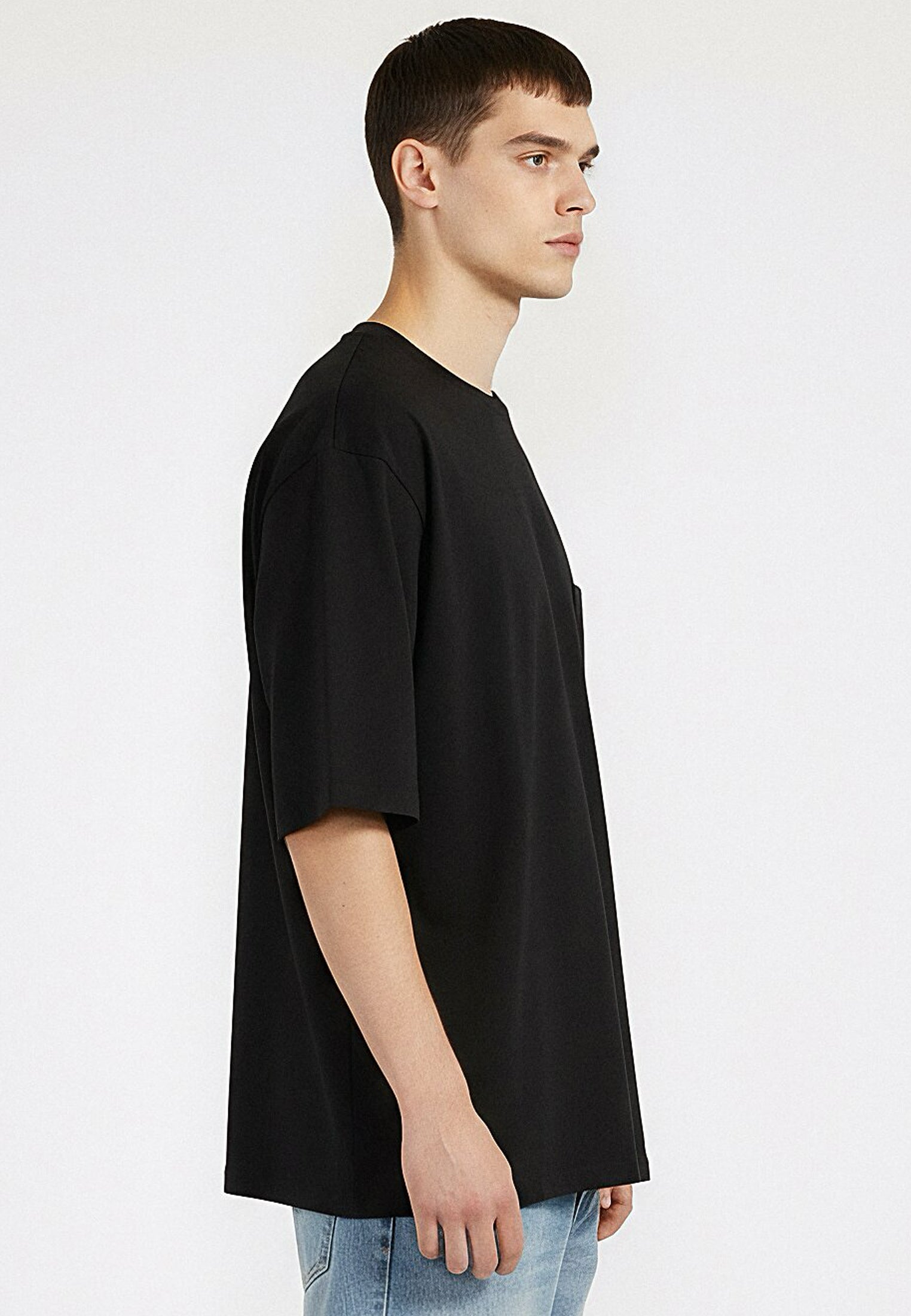 CROP BOX T-SHIRT BLACK