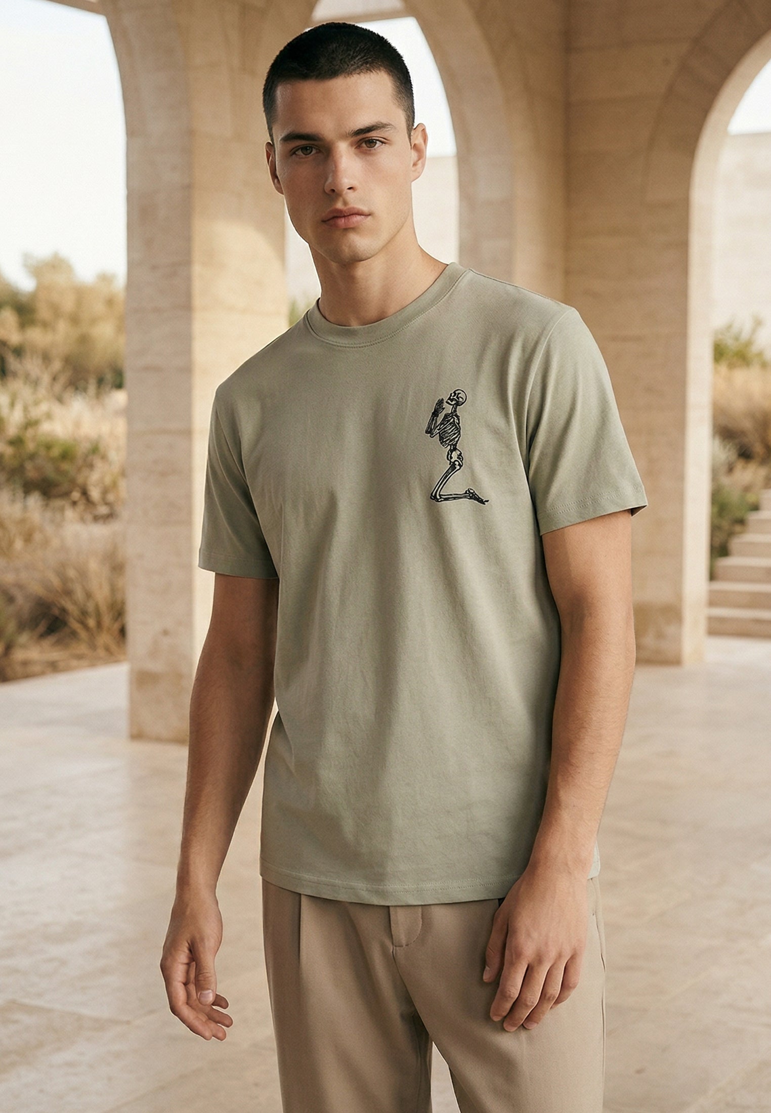 ESSENTIAL BIG SKELETON SOFT KHAKI T-SHIRT