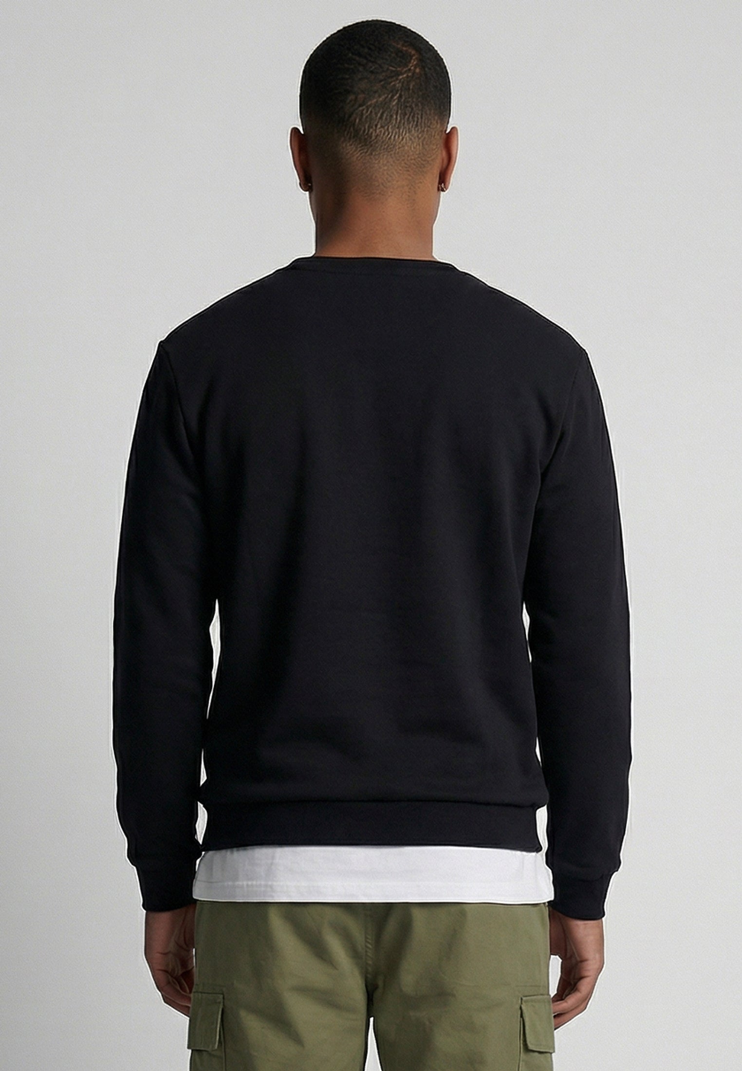 ROOM SERVICE SWEAT BLACK