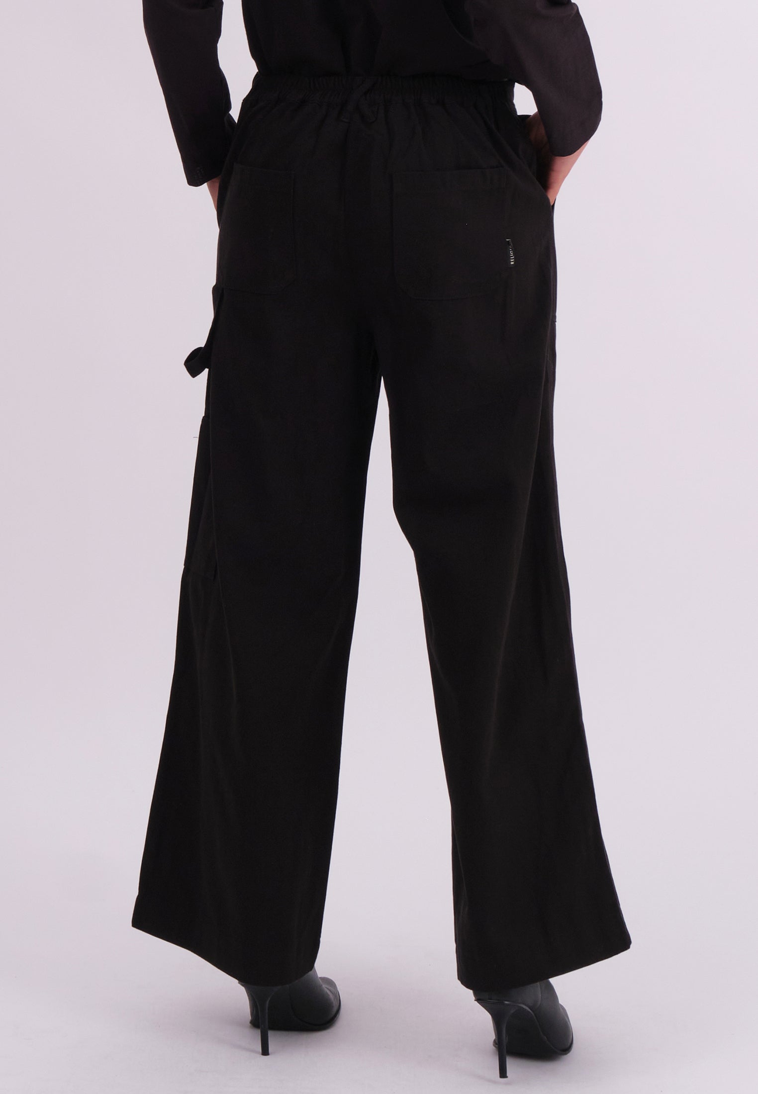 VISION TROUSERS BLACK