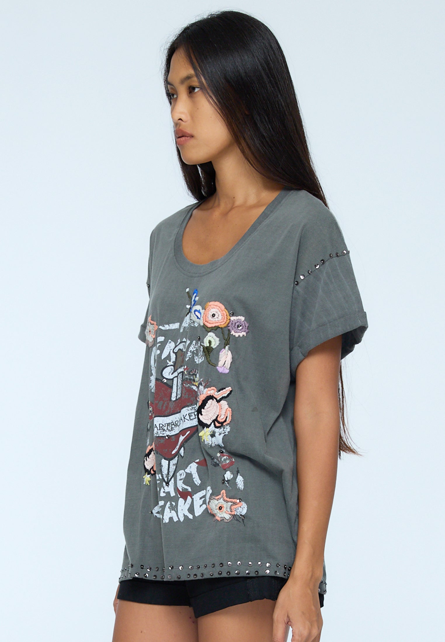 HEARTBREAKER TEE RAW GREY