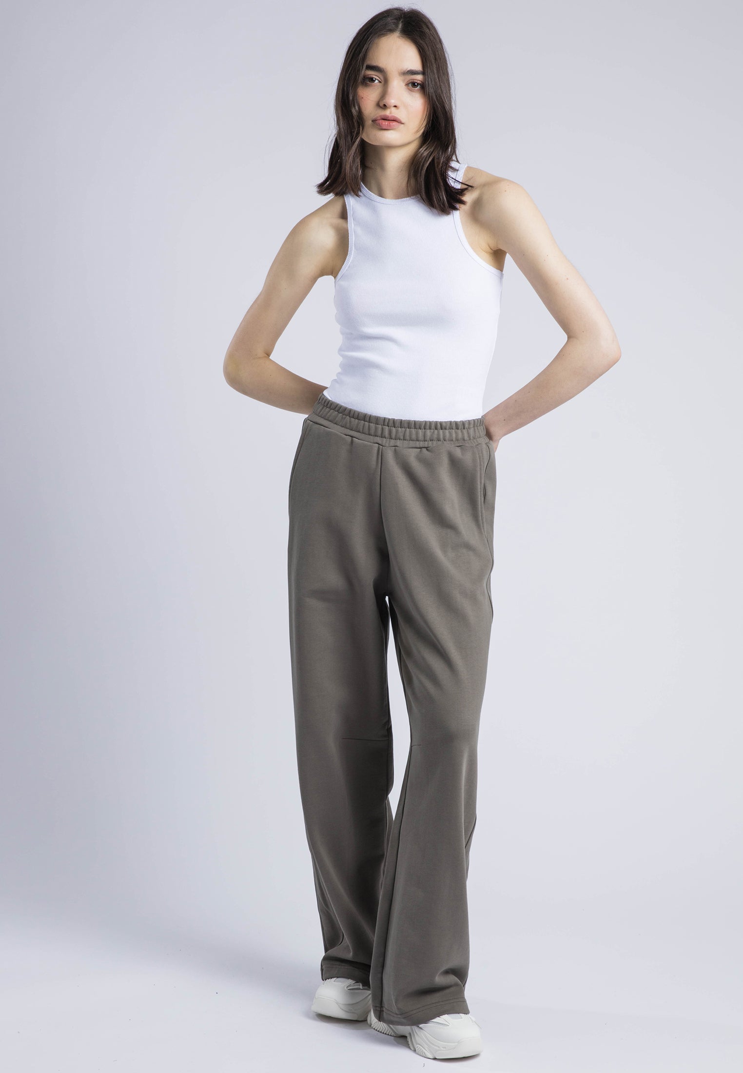 HIGH NECK VEST WHITE