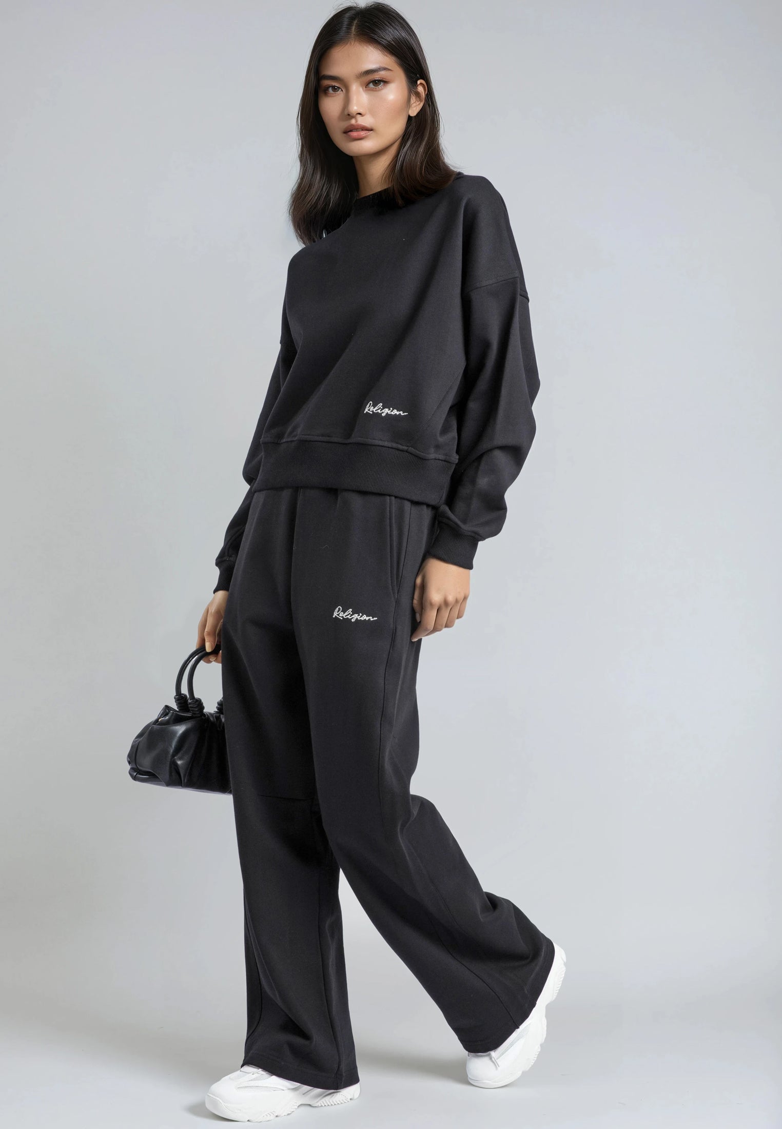 EMBROIDERY RELAXED SWEATPANTS BLACK