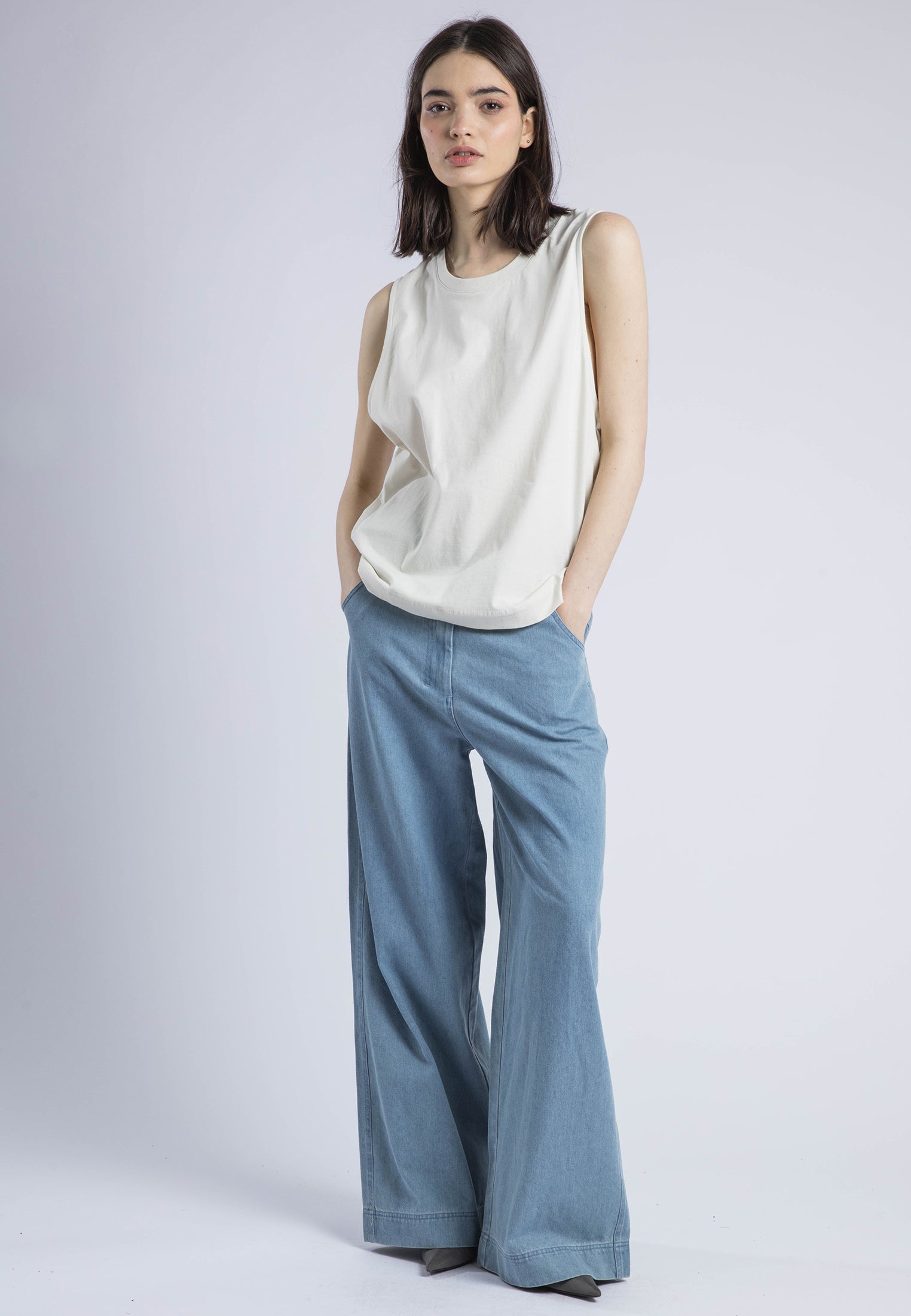 RELAXED BASIC VEST WHITE ONYX