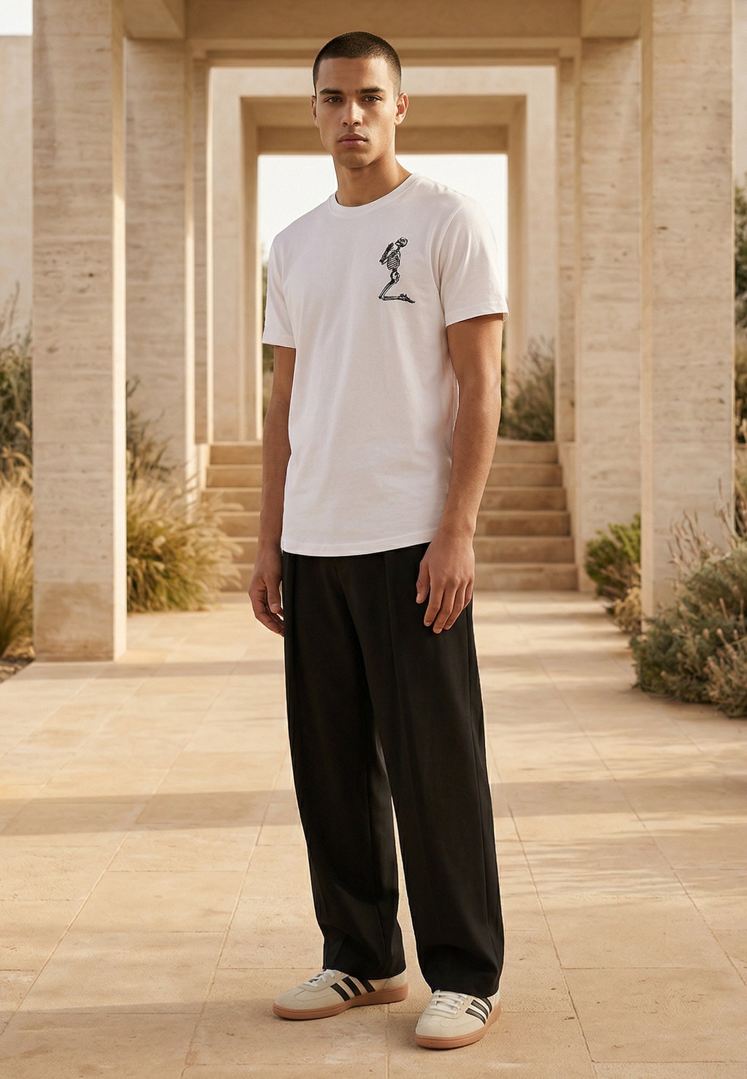 ESSENTIAL BIG SKELETON WHITE T-SHIRT