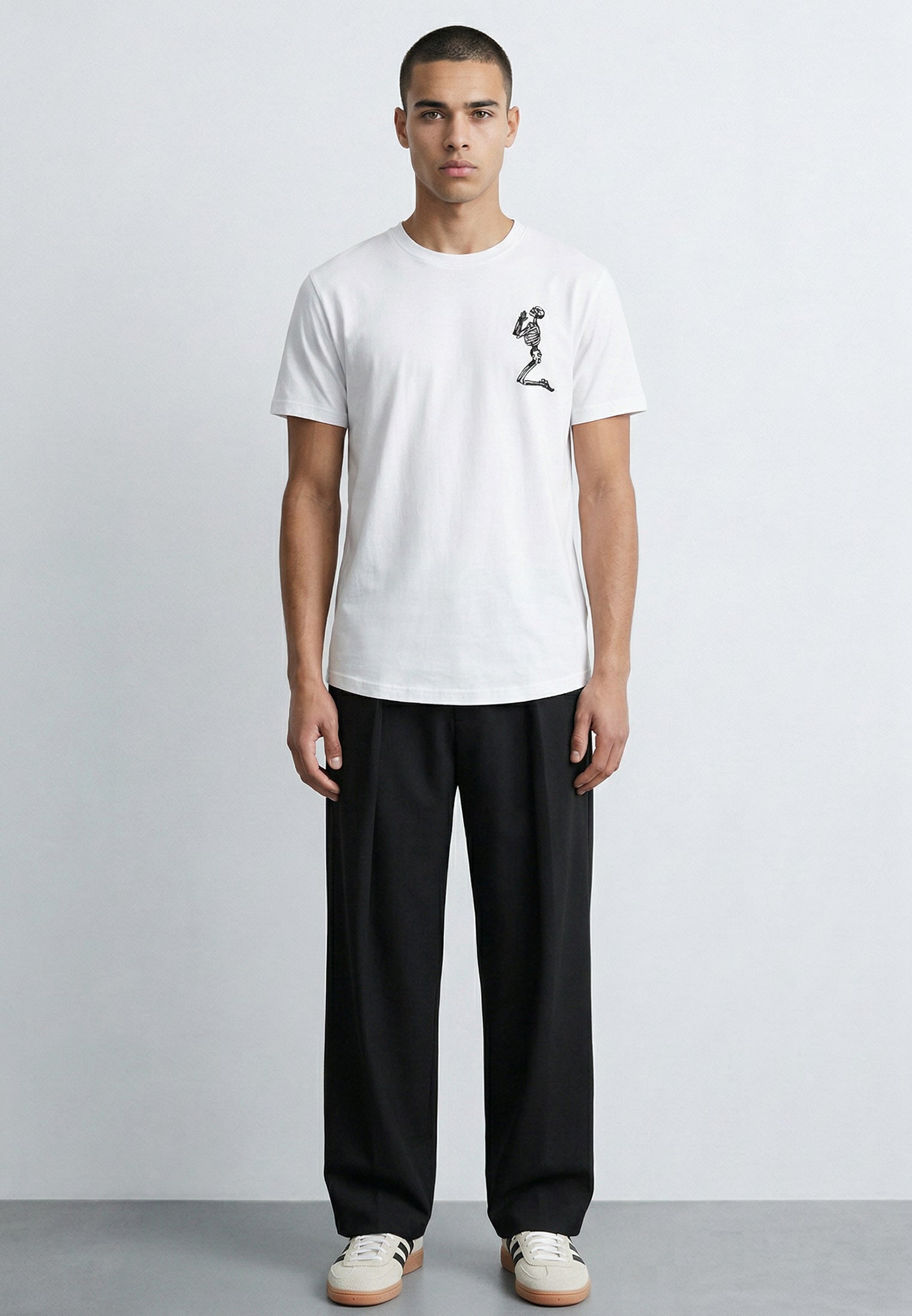 ESSENTIAL BIG SKELETON WHITE T-SHIRT