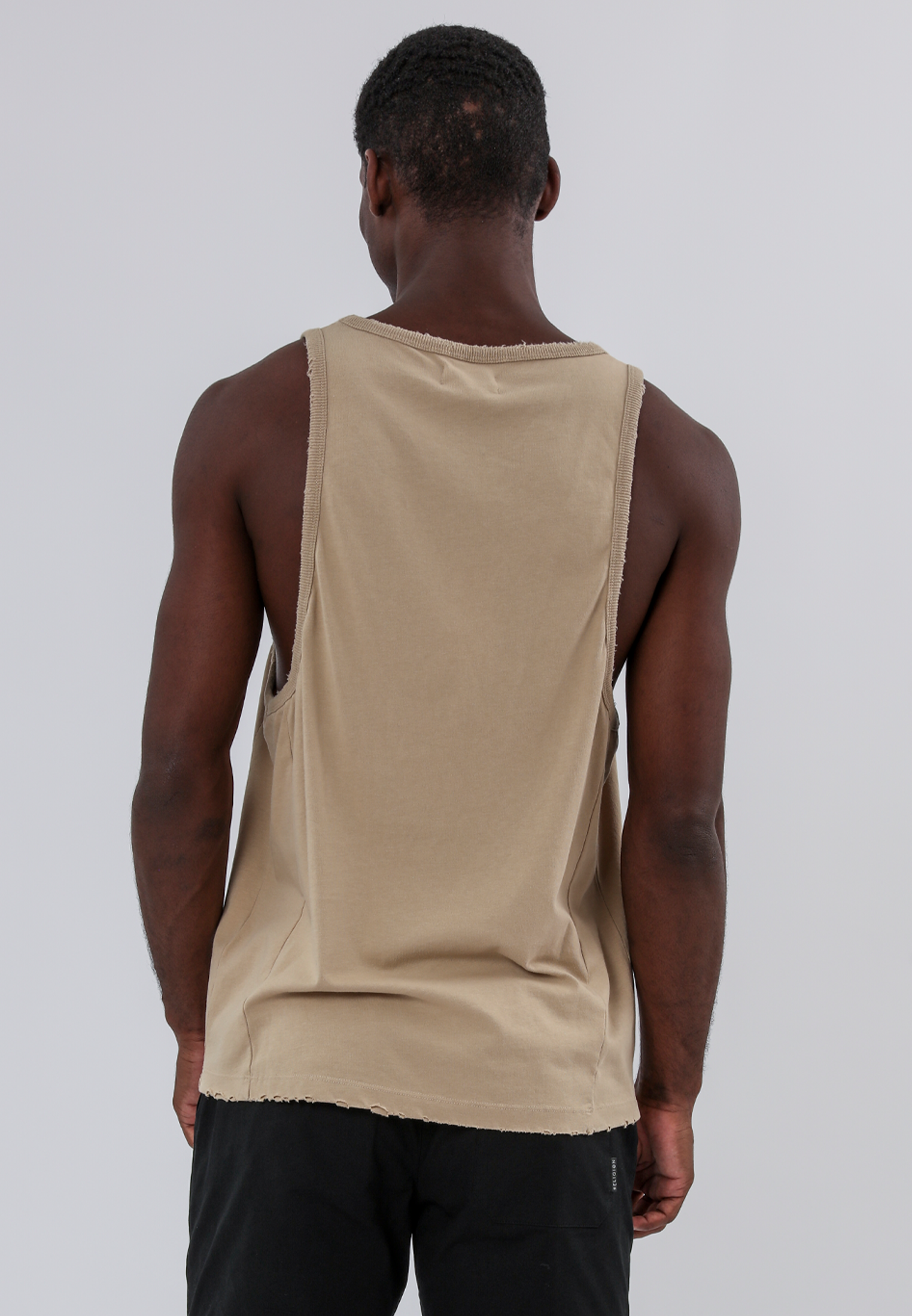 BATTLE DISTRESSED VEST FAWN